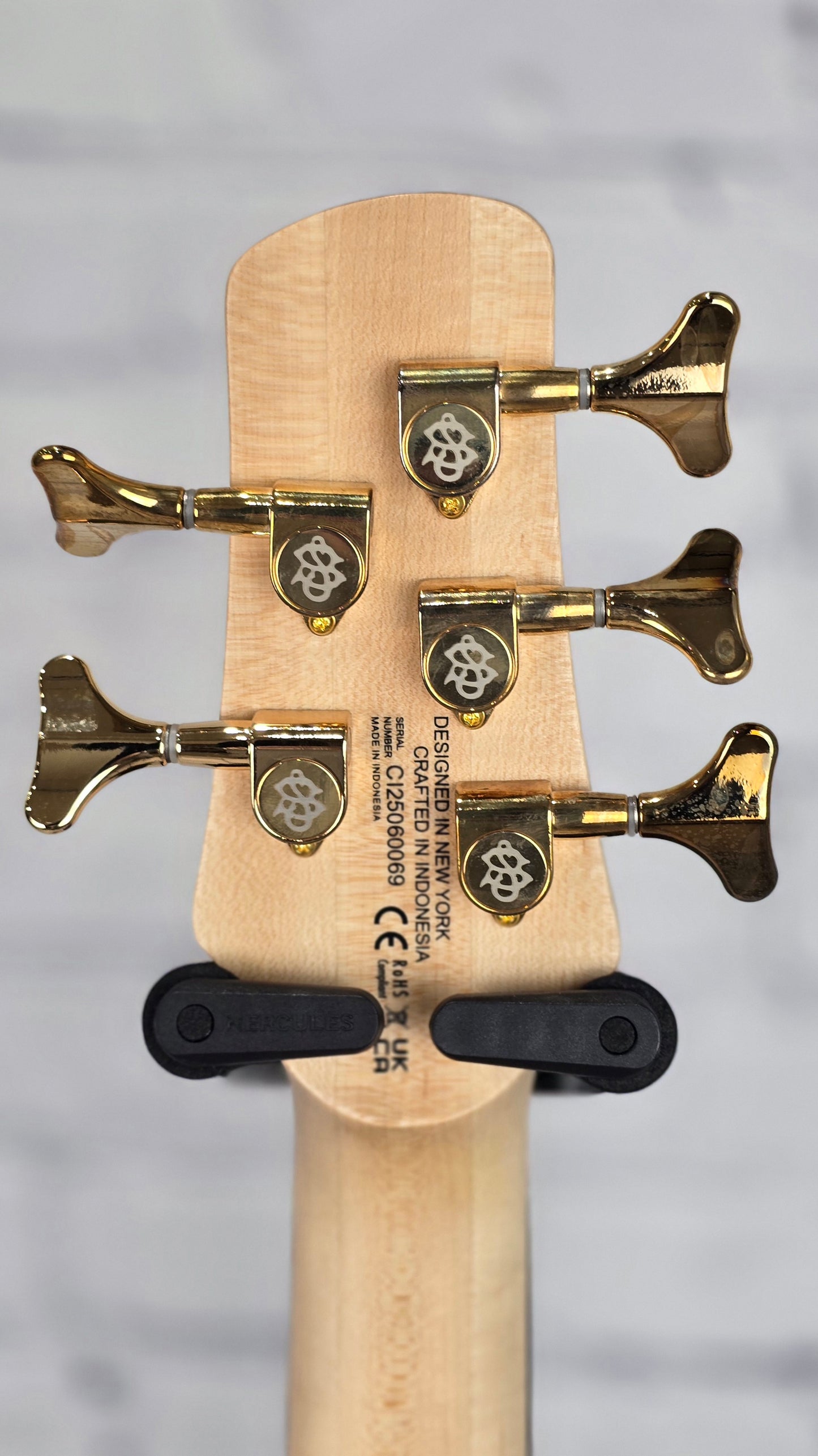 Spector NS Icon Bolt-On 5 String Bass Black Cherry Gloss