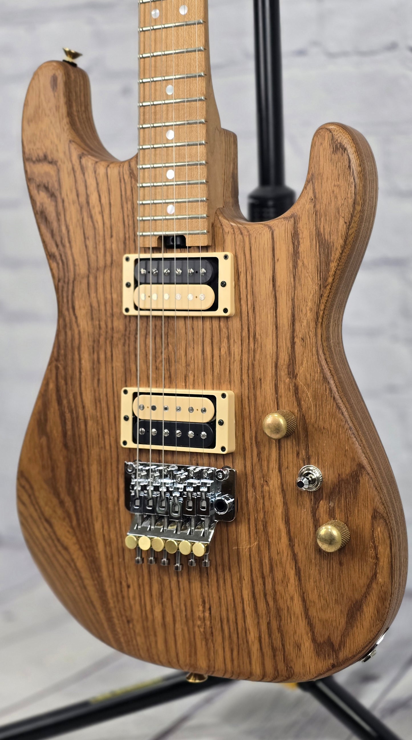 USED Charvel Custom Shop San Dimas Masterbuilt "Red Dave" 6 String Electric Guitar Roasted Ash Natural