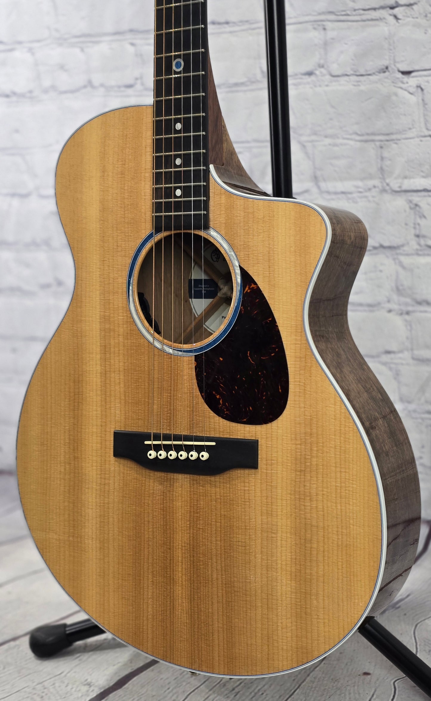 USED Martin Road Series SC-13E 6 String Acoustic Guitar Natural