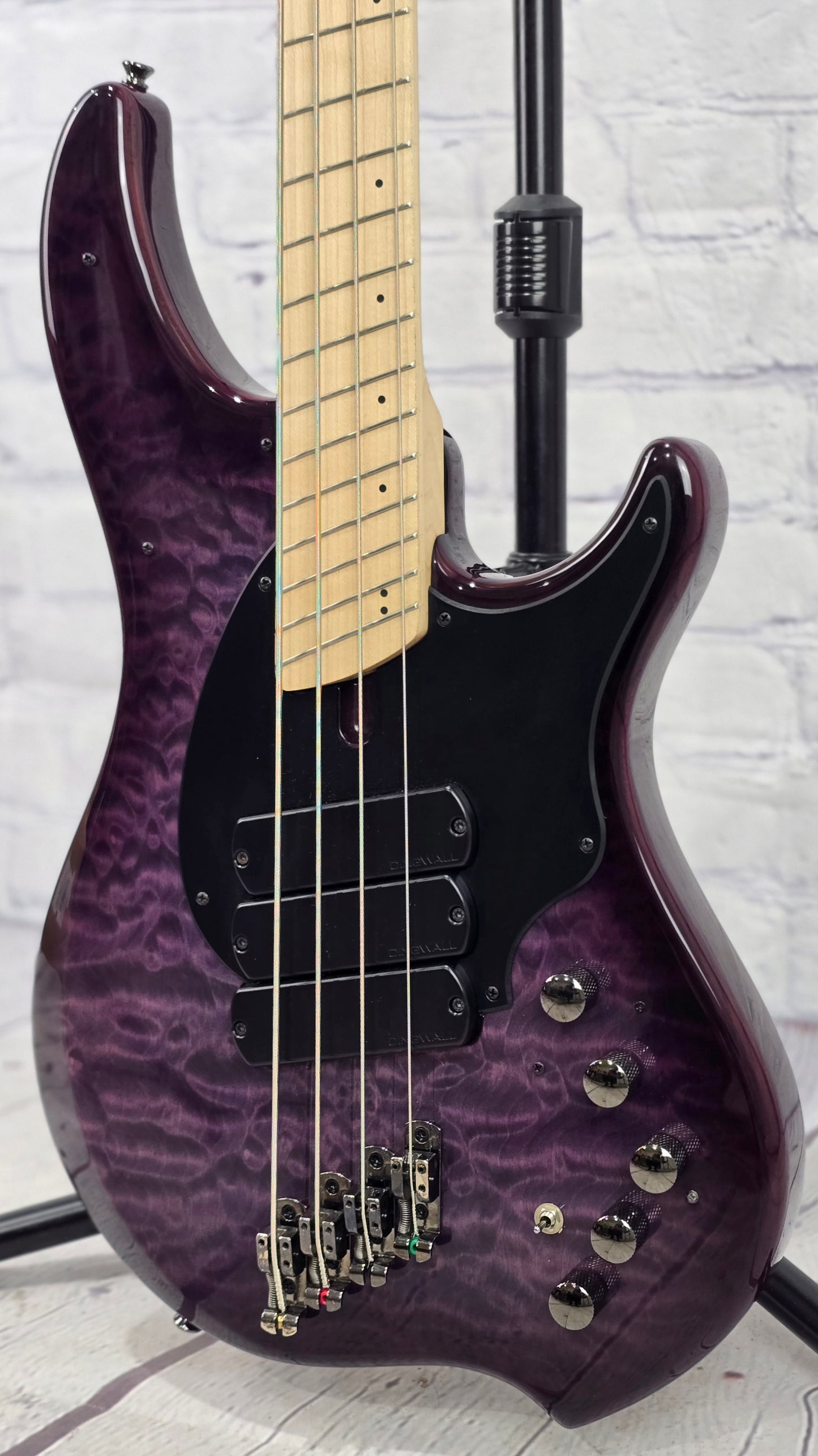 USED Dingwall Combustion C3 Nashville Edition 4 String Multiscale Bass Ultra Violet Quilt