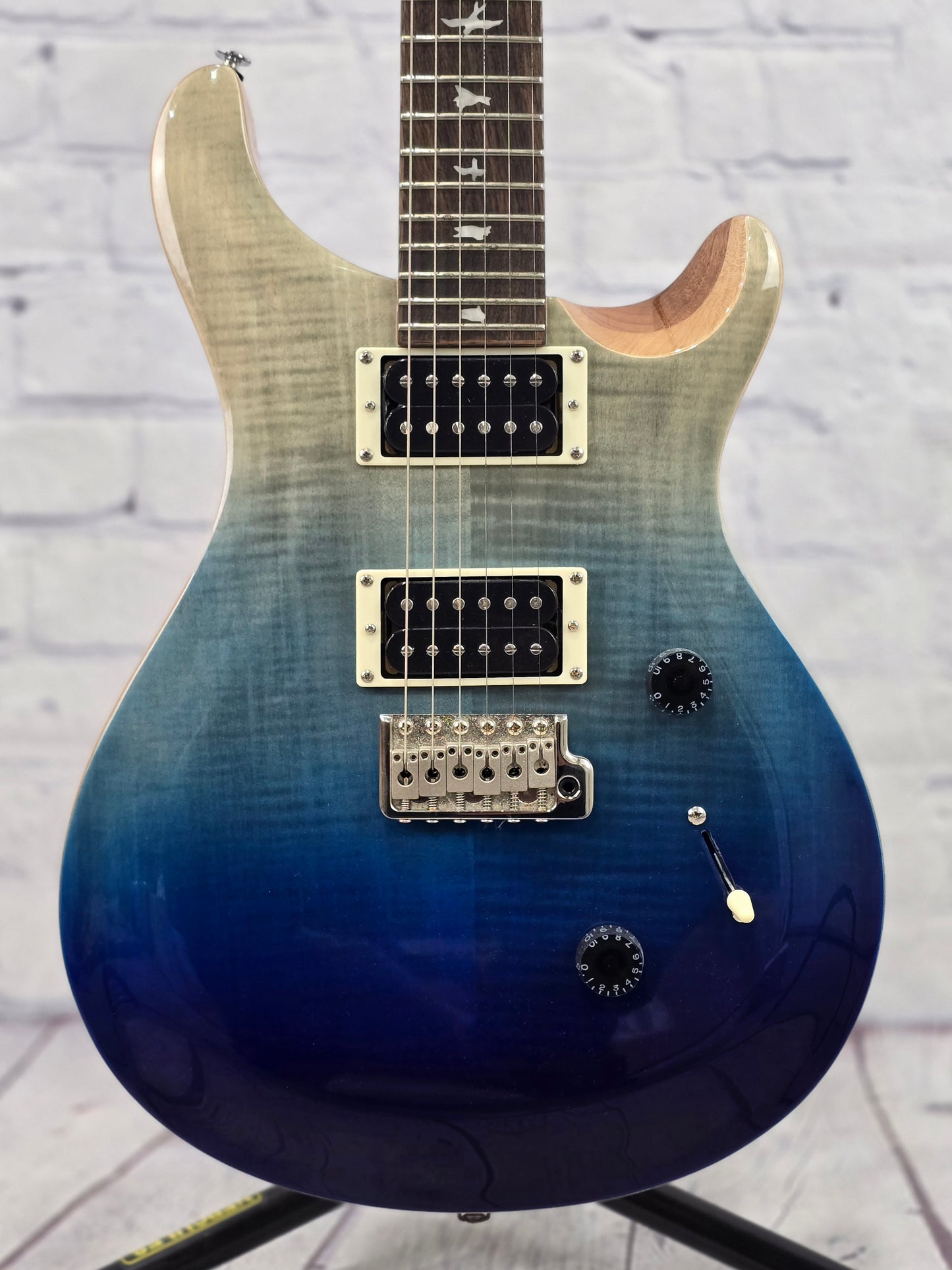 Paul Reed Smith PRS Guitars SE Custom 24 Limited 6 String Electric Guitar Blue Fade