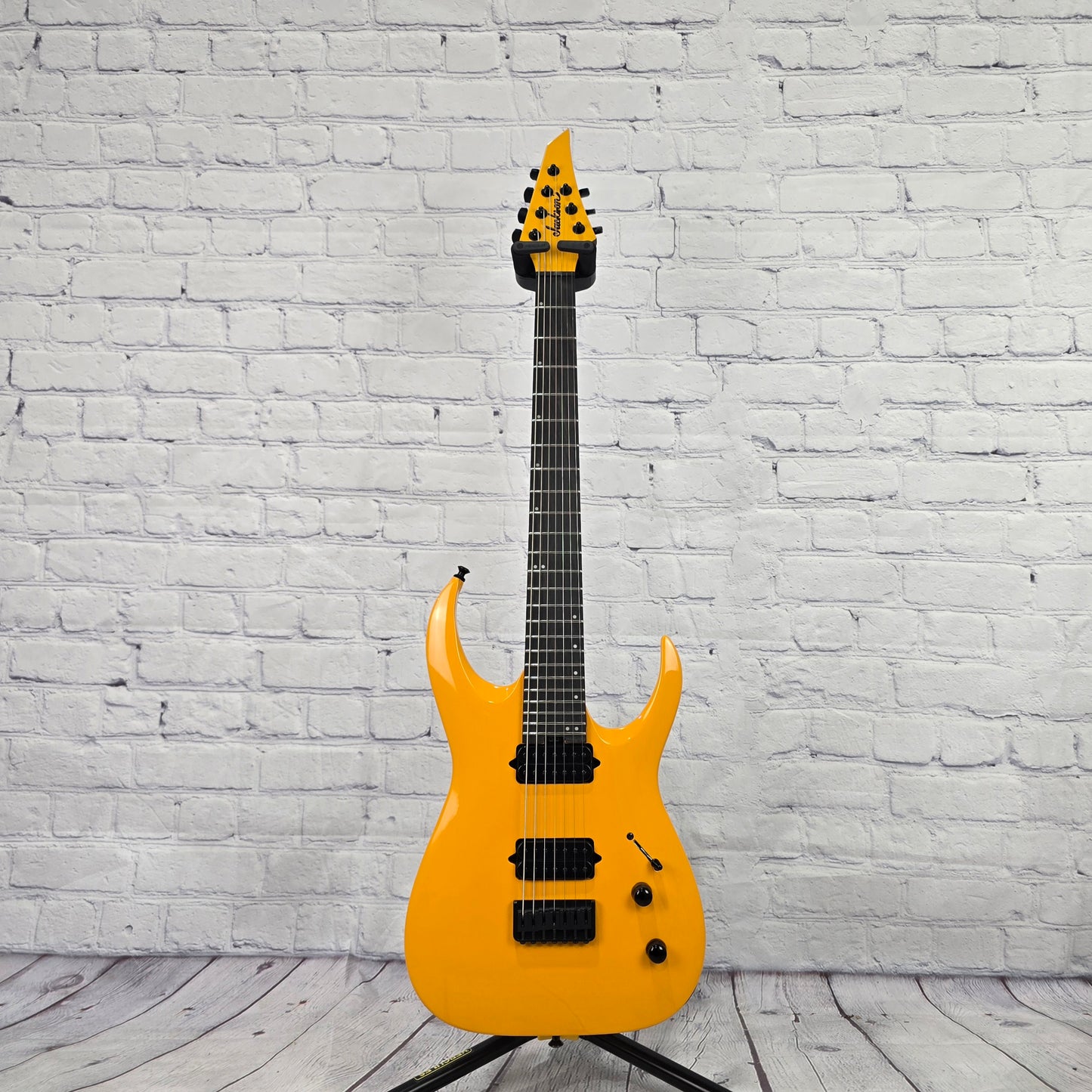 Jackson Guitars Pro Plus Misha Mansoor Juggernaut HT7 7 String Electric Guitar Signal Yellow