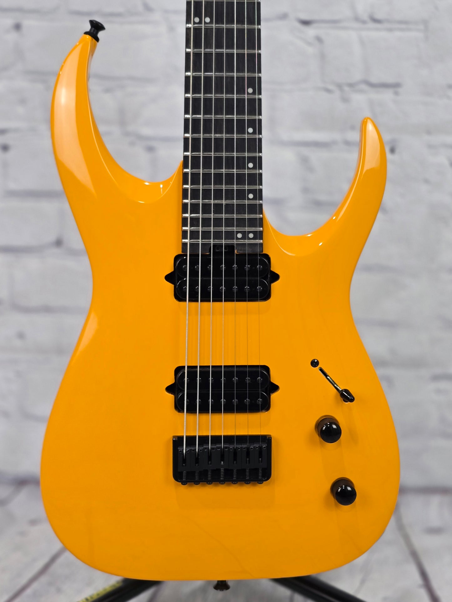 Jackson Guitars Pro Plus Misha Mansoor Juggernaut HT7 7 String Electric Guitar Signal Yellow