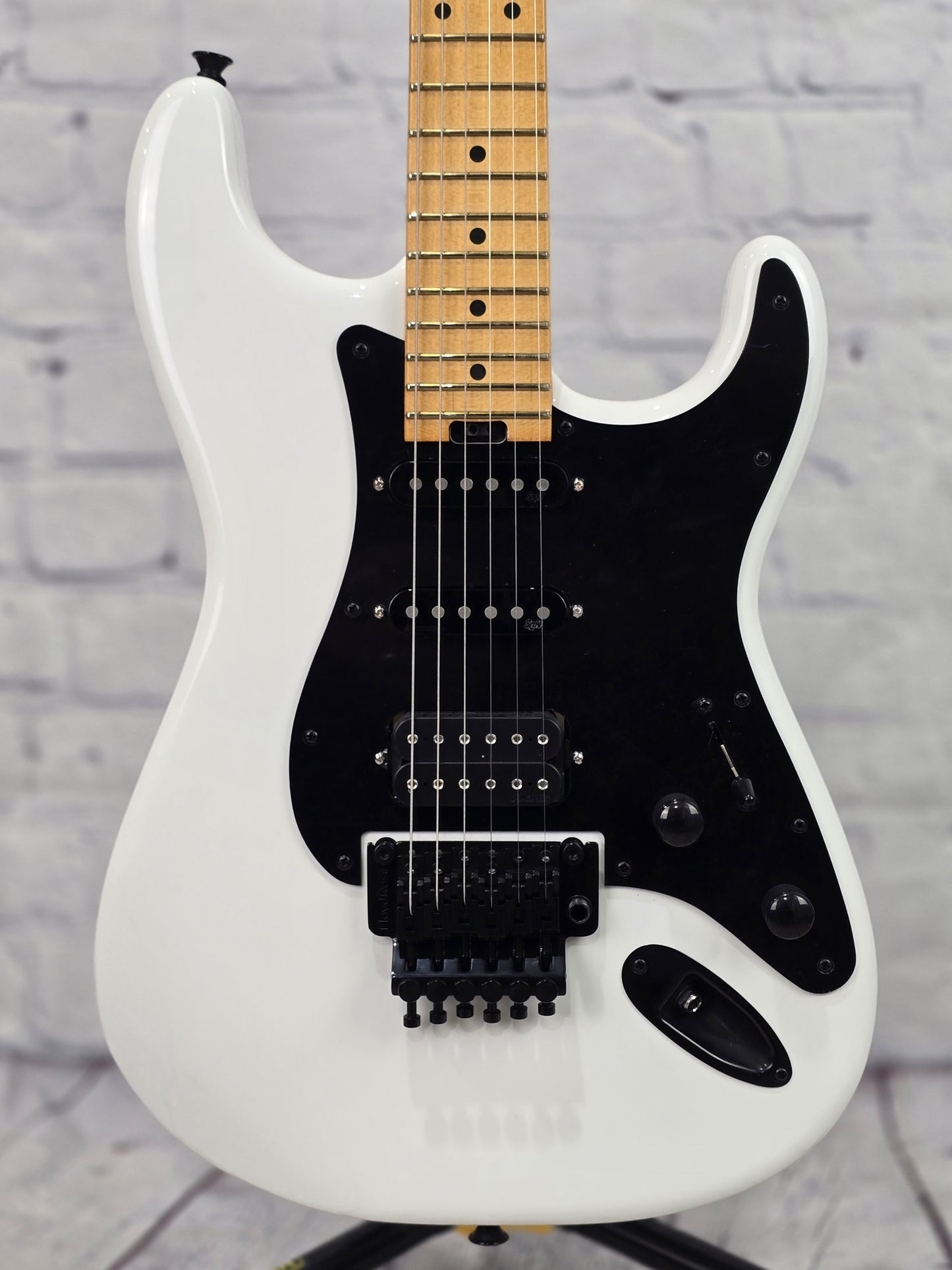 Jackson Guitars 50th Anniversary Adrian Smith SC1 6 String Electric Guitar Snow White