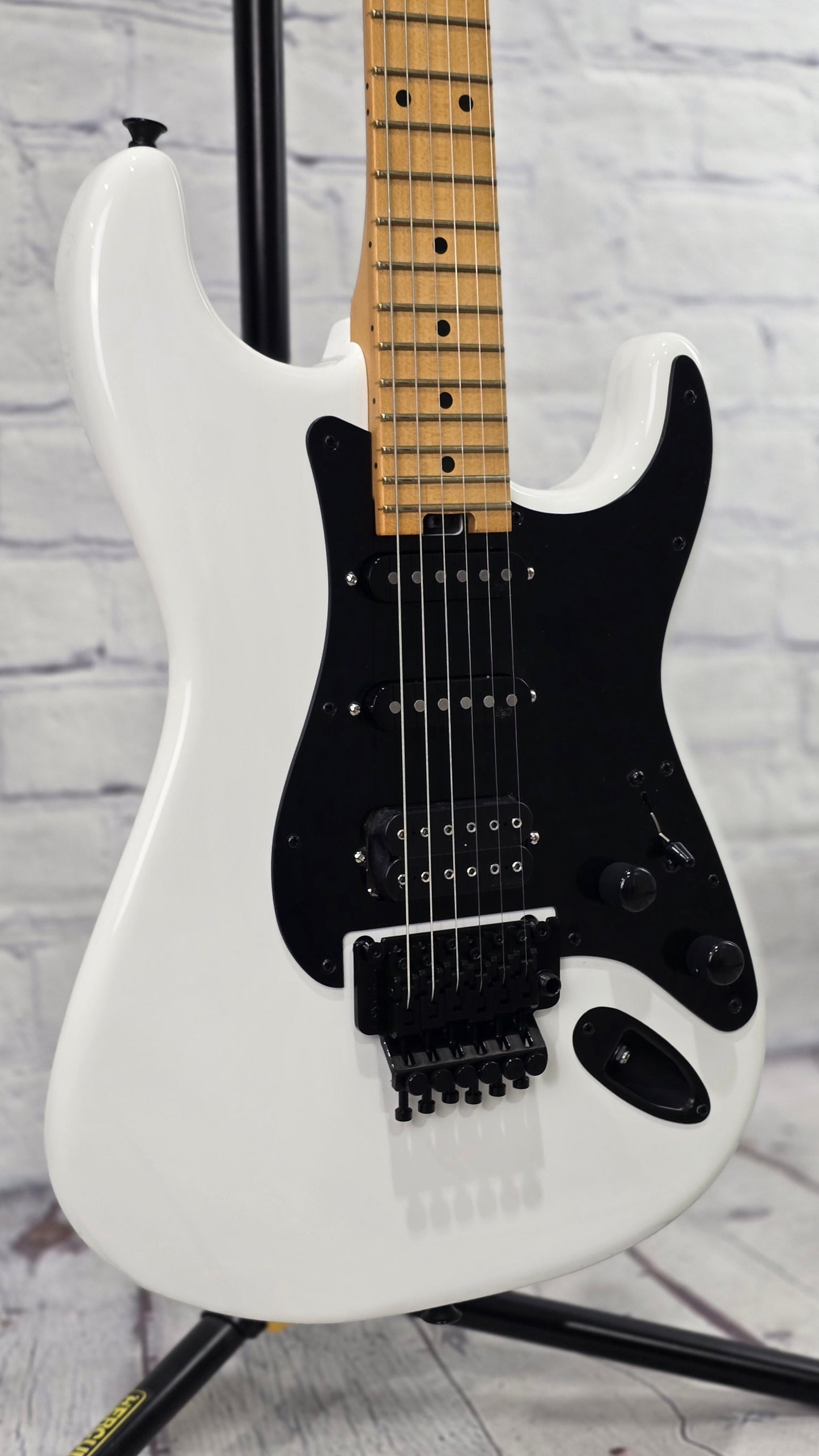 Jackson Guitars 50th Anniversary Adrian Smith SC1 6 String Electric Guitar Snow White