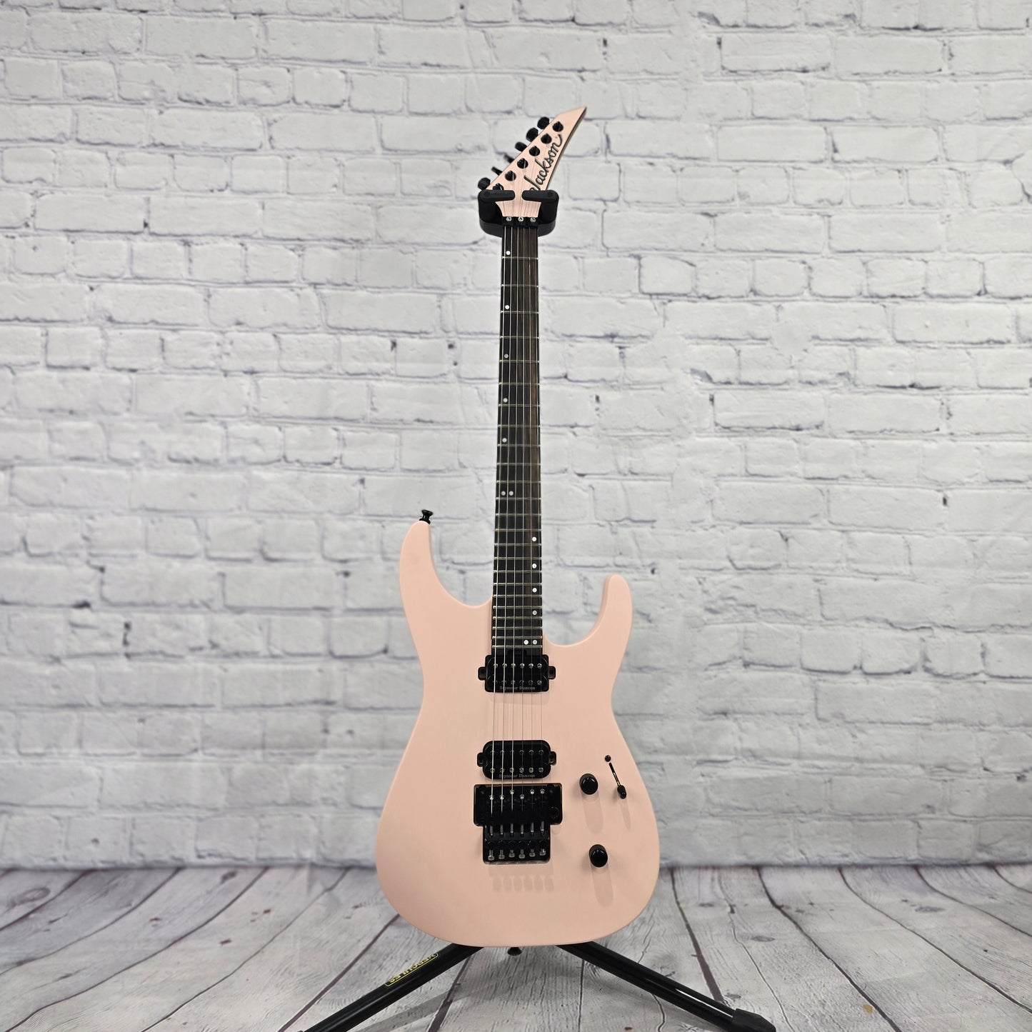 Jackson Guitars American Series Virtuoso 6 String Electric Guitar Shell Pink