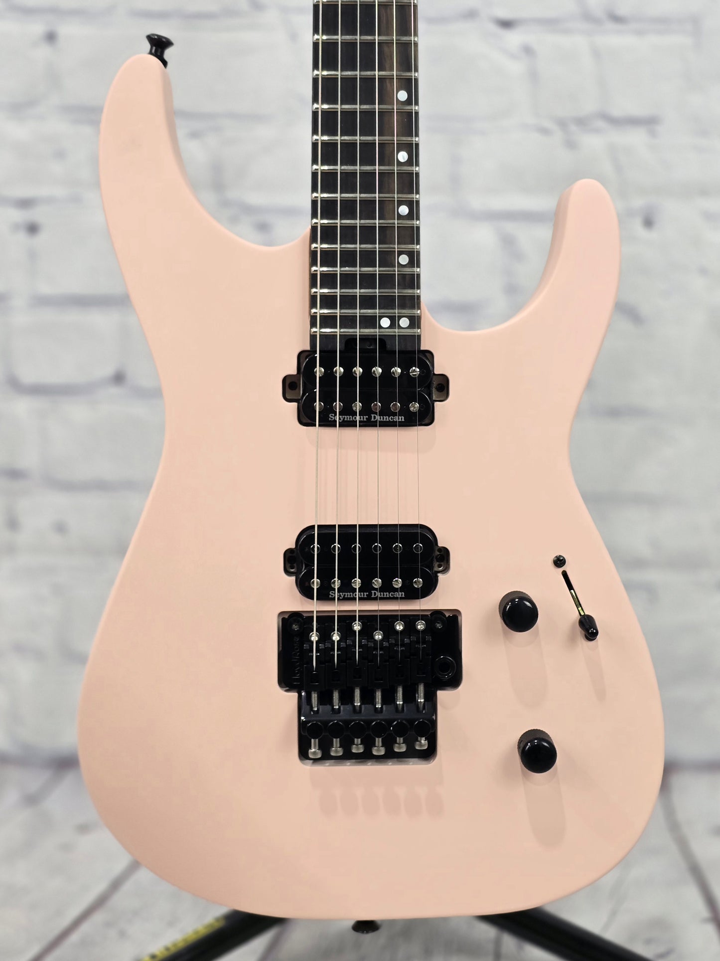 Jackson Guitars American Series Virtuoso 6 String Electric Guitar Shell Pink