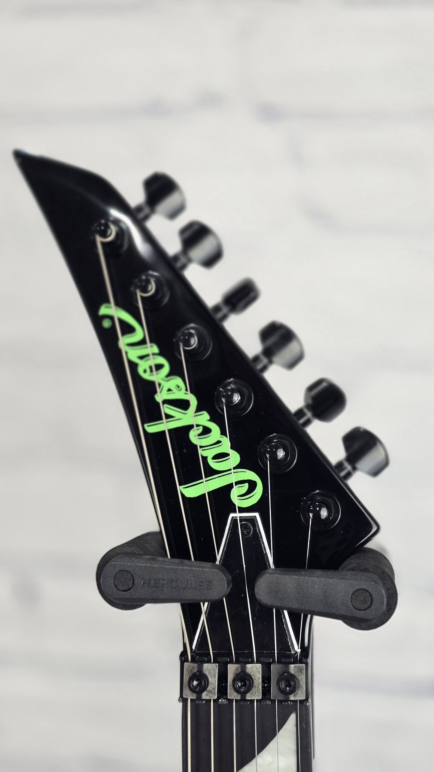 Jackson Guitars Pro Series Signature Brandon Ellis Kelly 6 String Electric Guitar Green Crackle