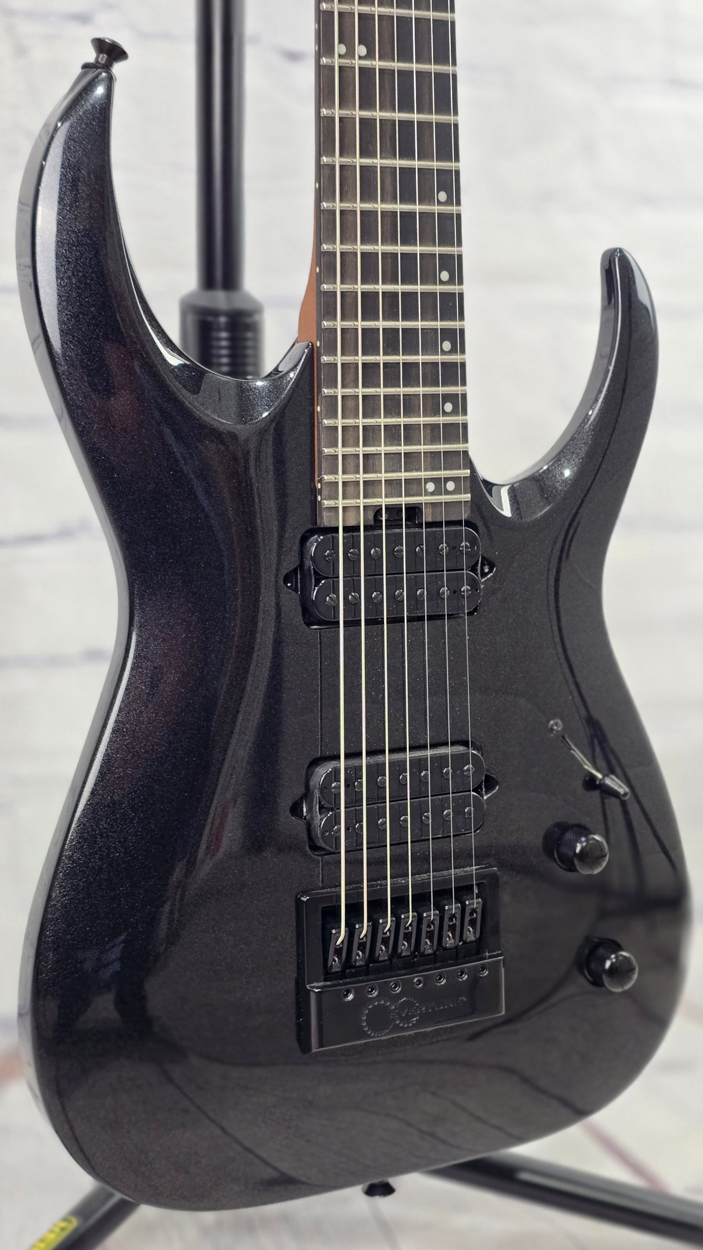 Jackson Guitars Pro Plus Misha Mansoor Juggernaut ET7 7 String Electric Guitar Metallic Black