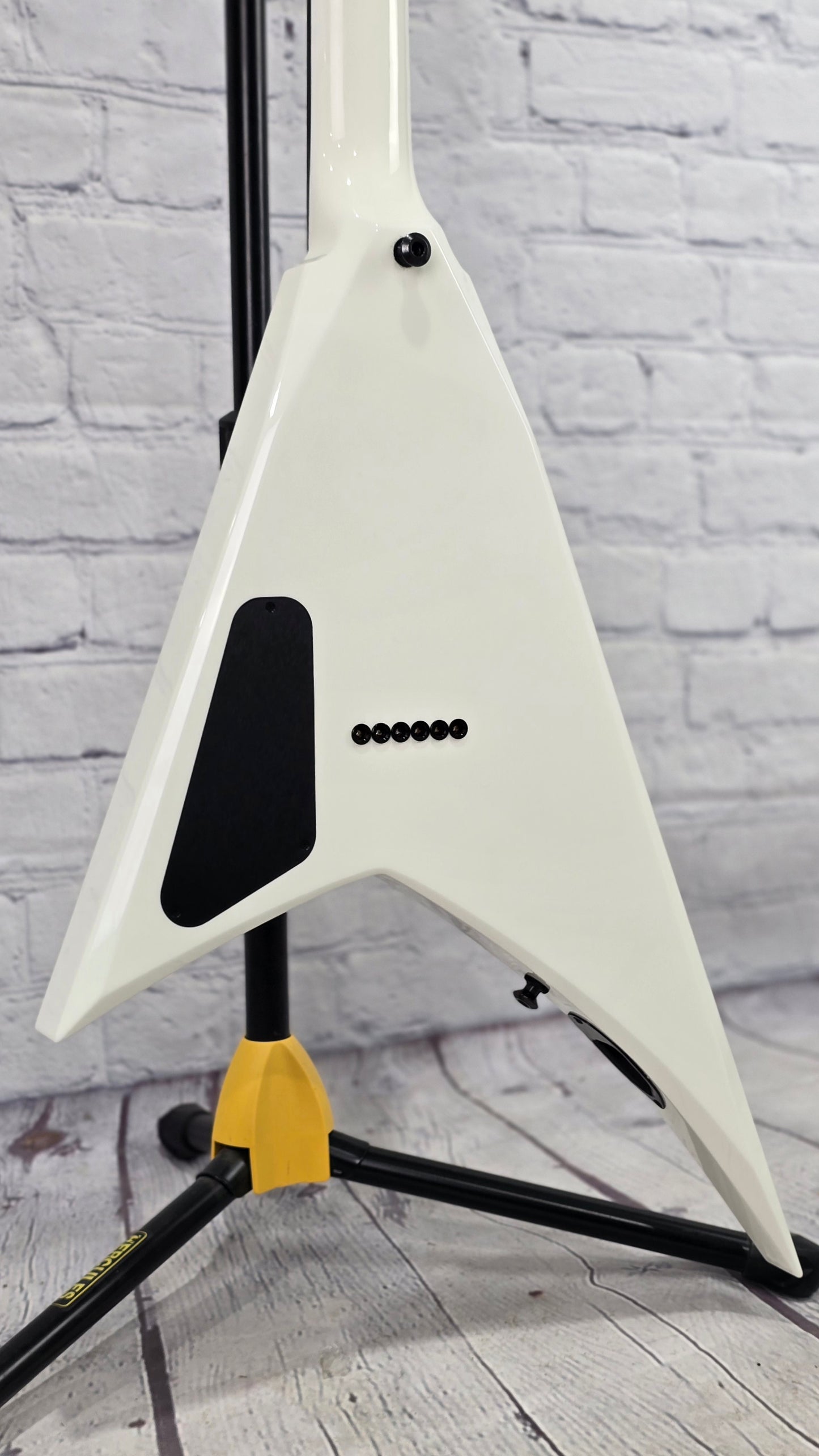 Jackson Guitars American Series Rhoads RR24 HT 6 String Electric Guitar Snow White