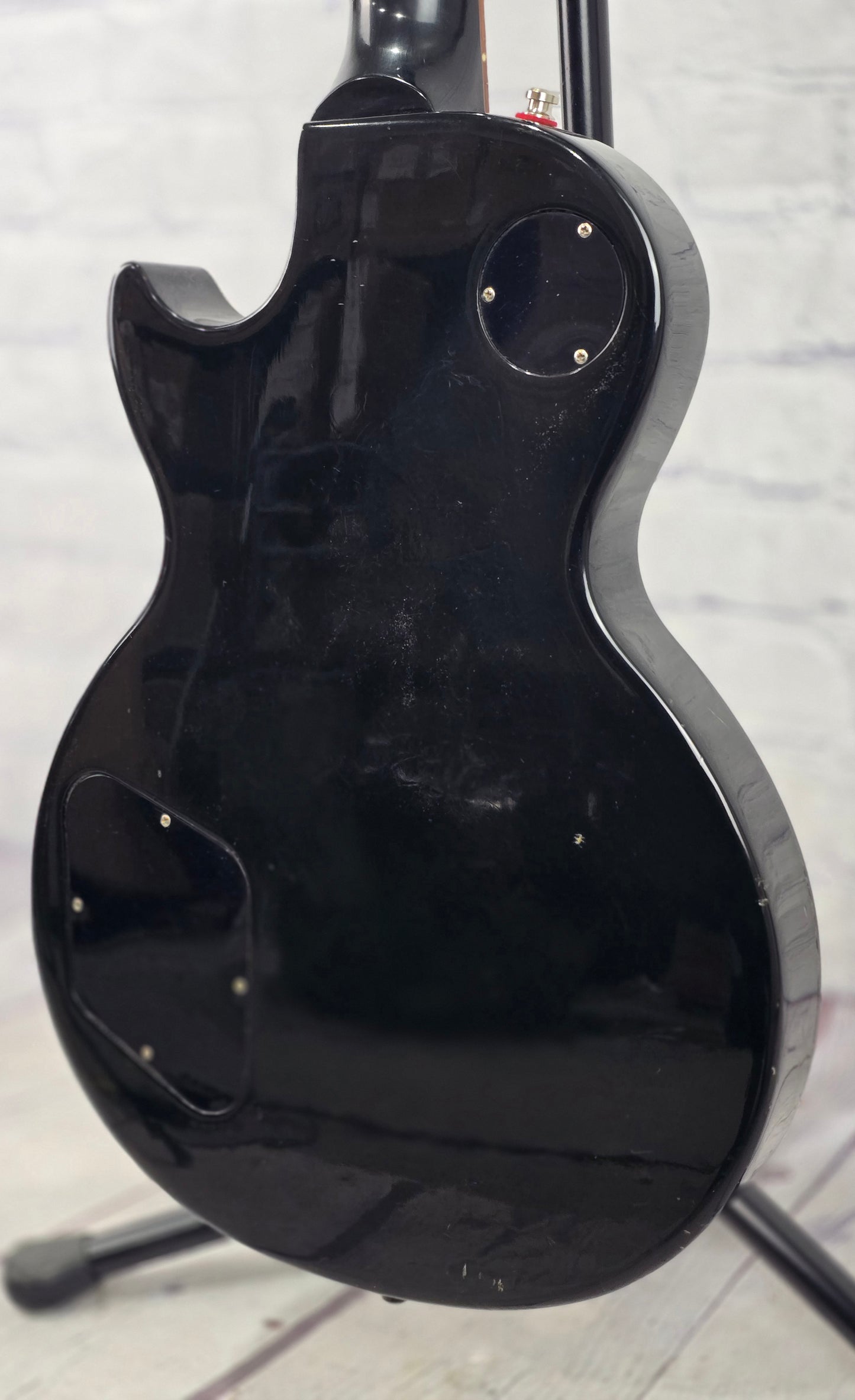 USED Gibson Les Paul Studio 6 String Electric Guitar Gloss Black 1996