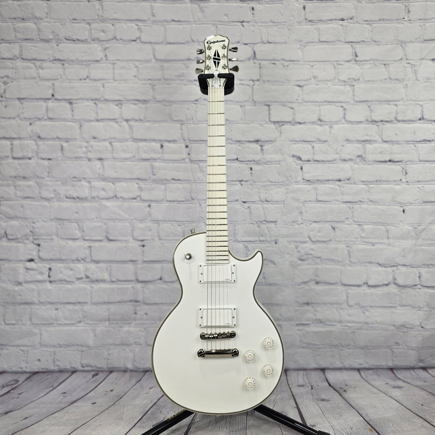 USED Epiphone Matt Heafy Snofall Limited Edition 6 String Electric Guitar Alpine White