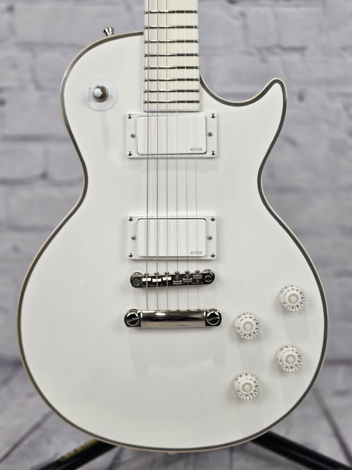 USED Epiphone Matt Heafy Snofall Limited Edition 6 String Electric Guitar Alpine White