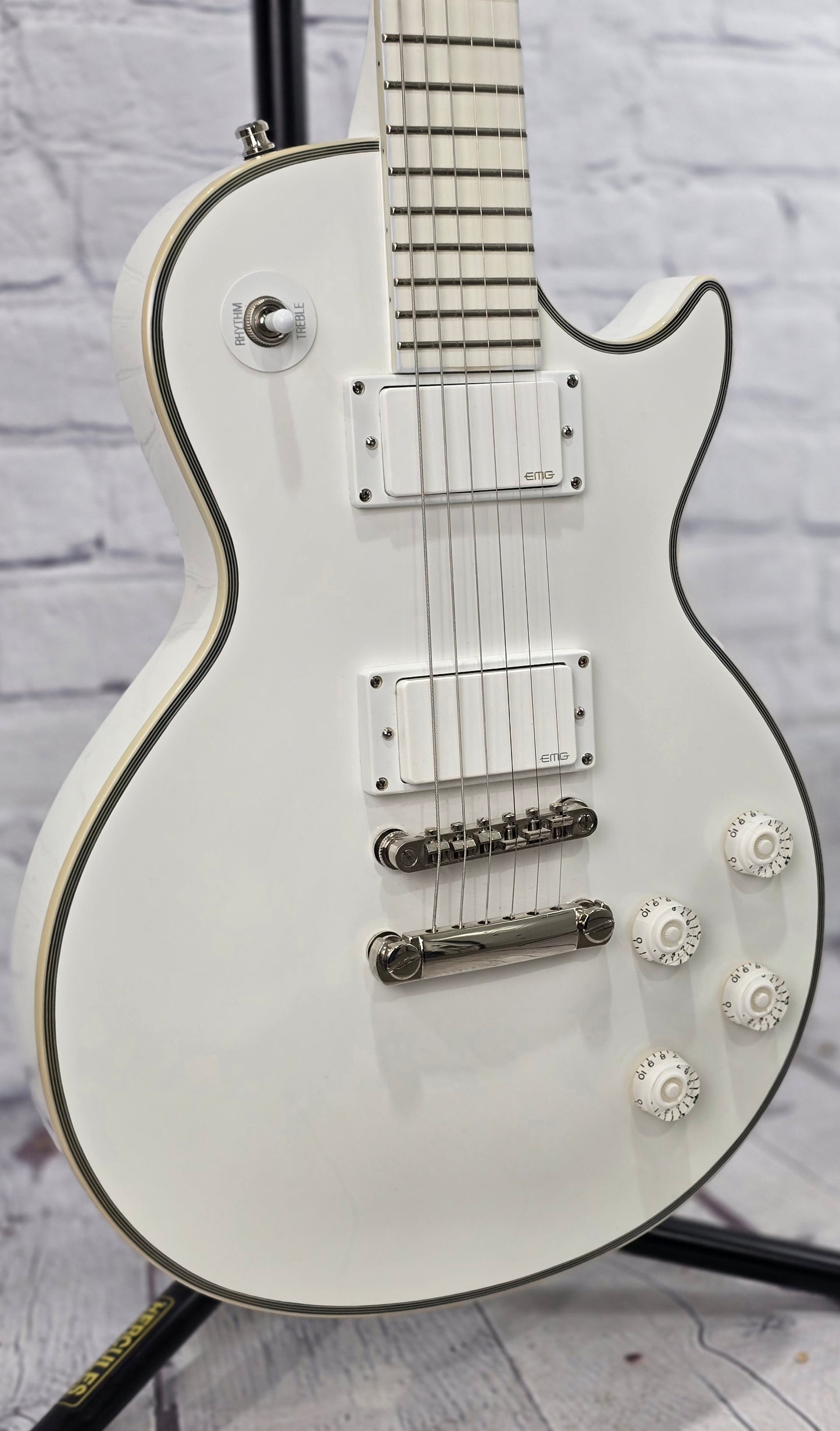 USED Epiphone Matt Heafy Snofall Limited Edition 6 String Electric Guitar Alpine White