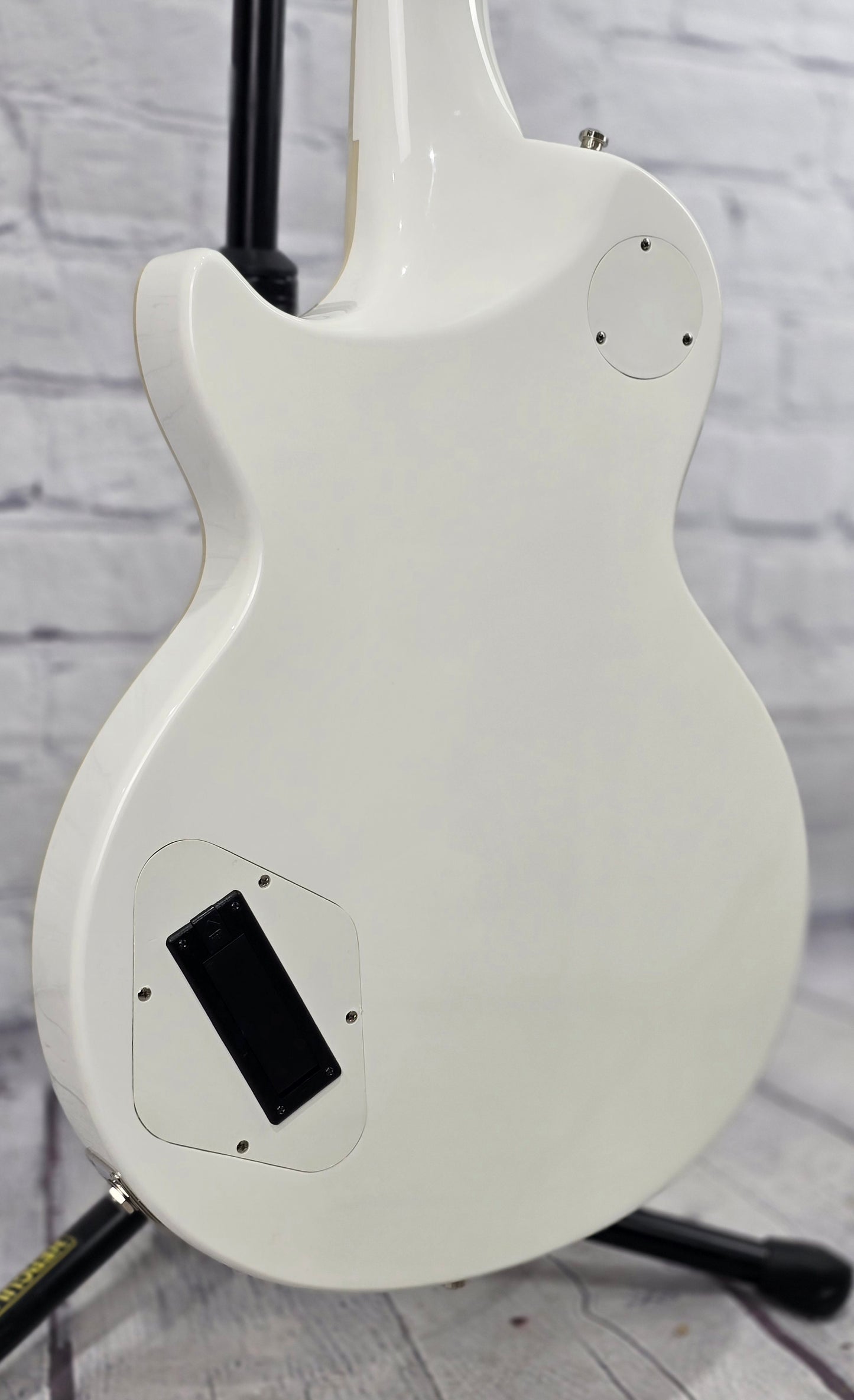 USED Epiphone Matt Heafy Snofall Limited Edition 6 String Electric Guitar Alpine White