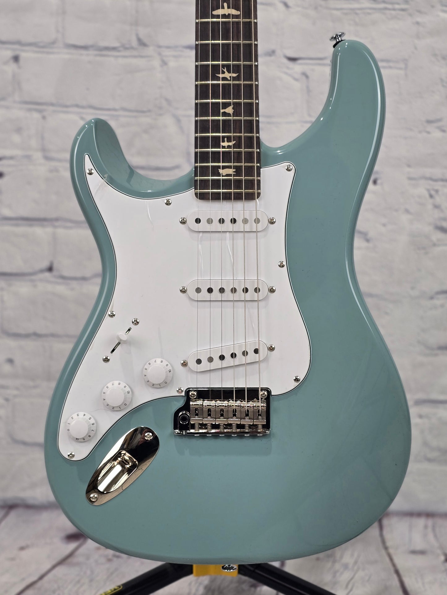 Paul Reed Smith PRS SE Silver Sky Left Handed John Mayer Electric Guitar Stone Blue Lefty