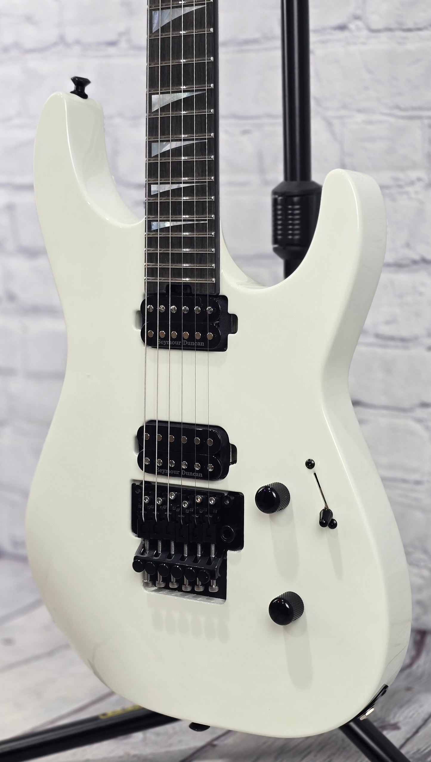 Jackson Guitars American Series Soloist SL2 DX 6 String Electric Guitar Snow White