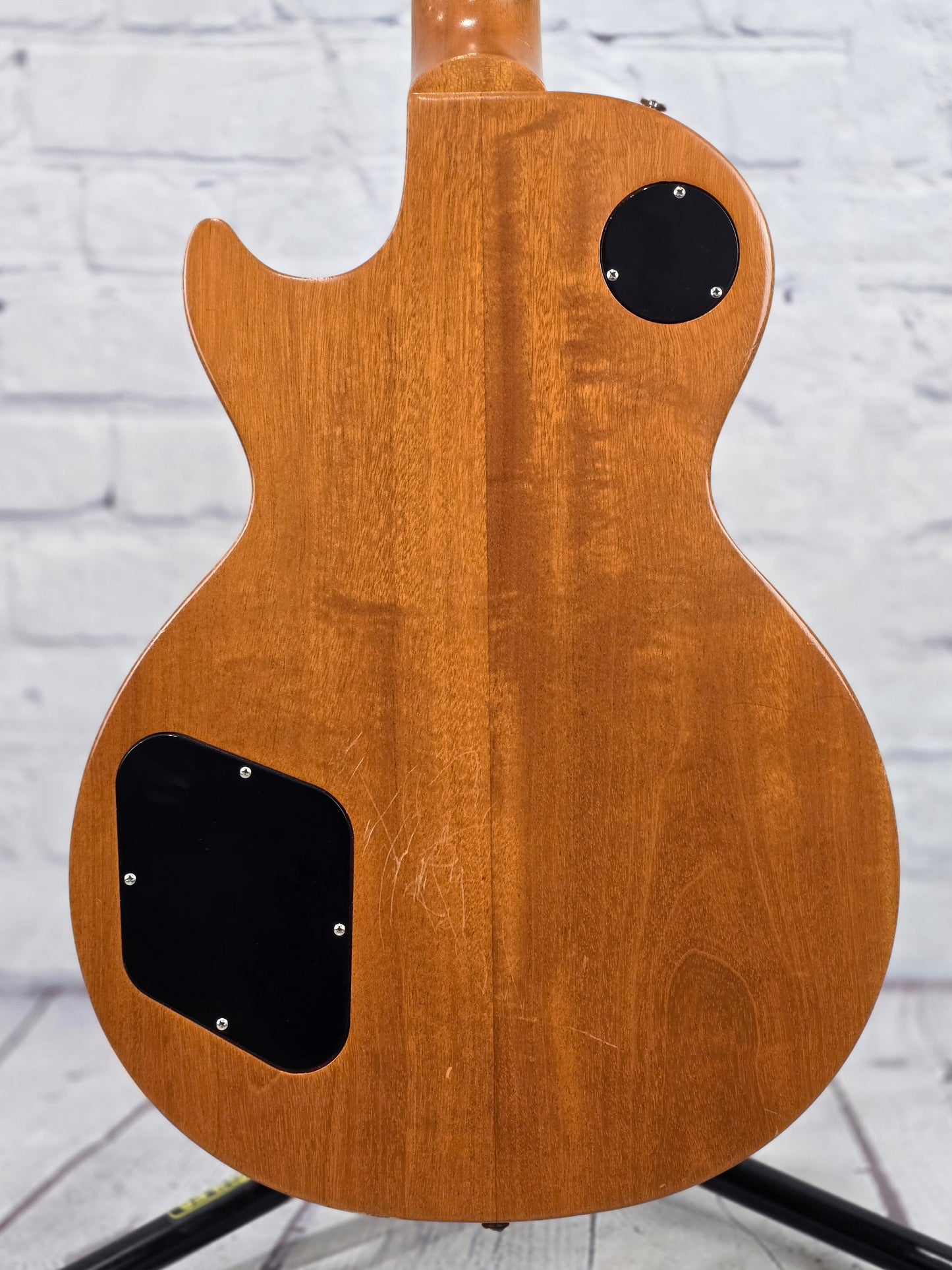 USED Gibson Les Paul 60s Tribute 6 String Electric Guitar Honey Burst Satin