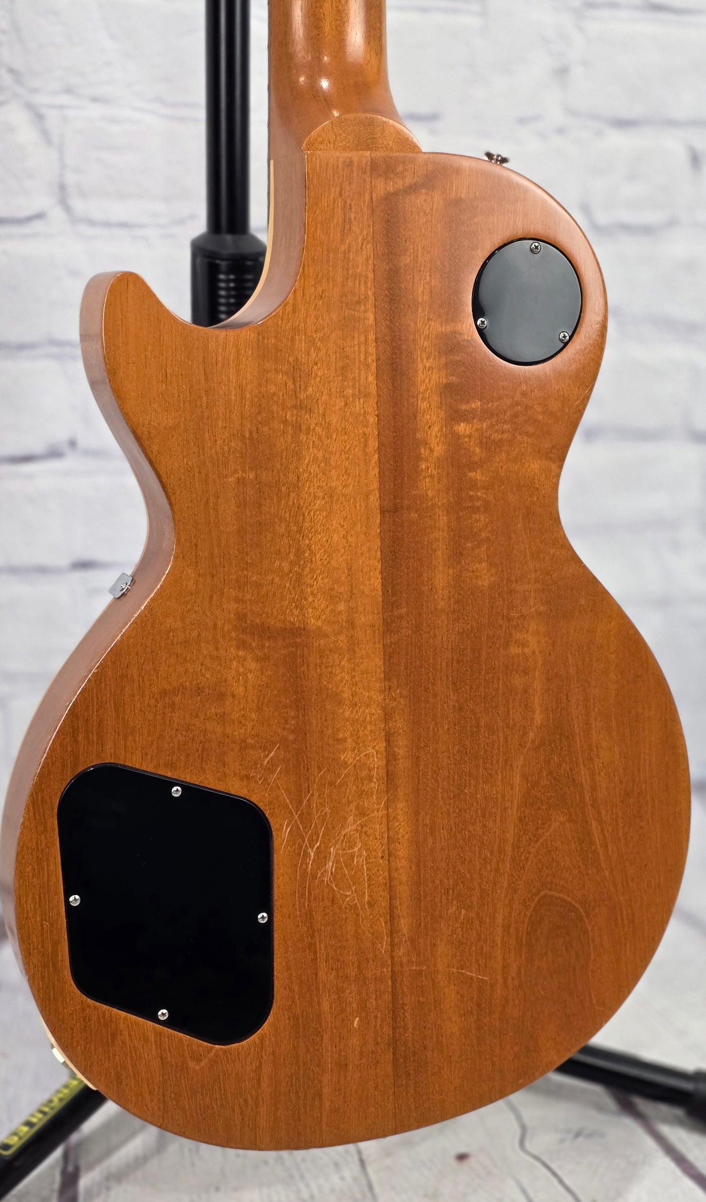 USED Gibson Les Paul 60s Tribute 6 String Electric Guitar Honey Burst Satin