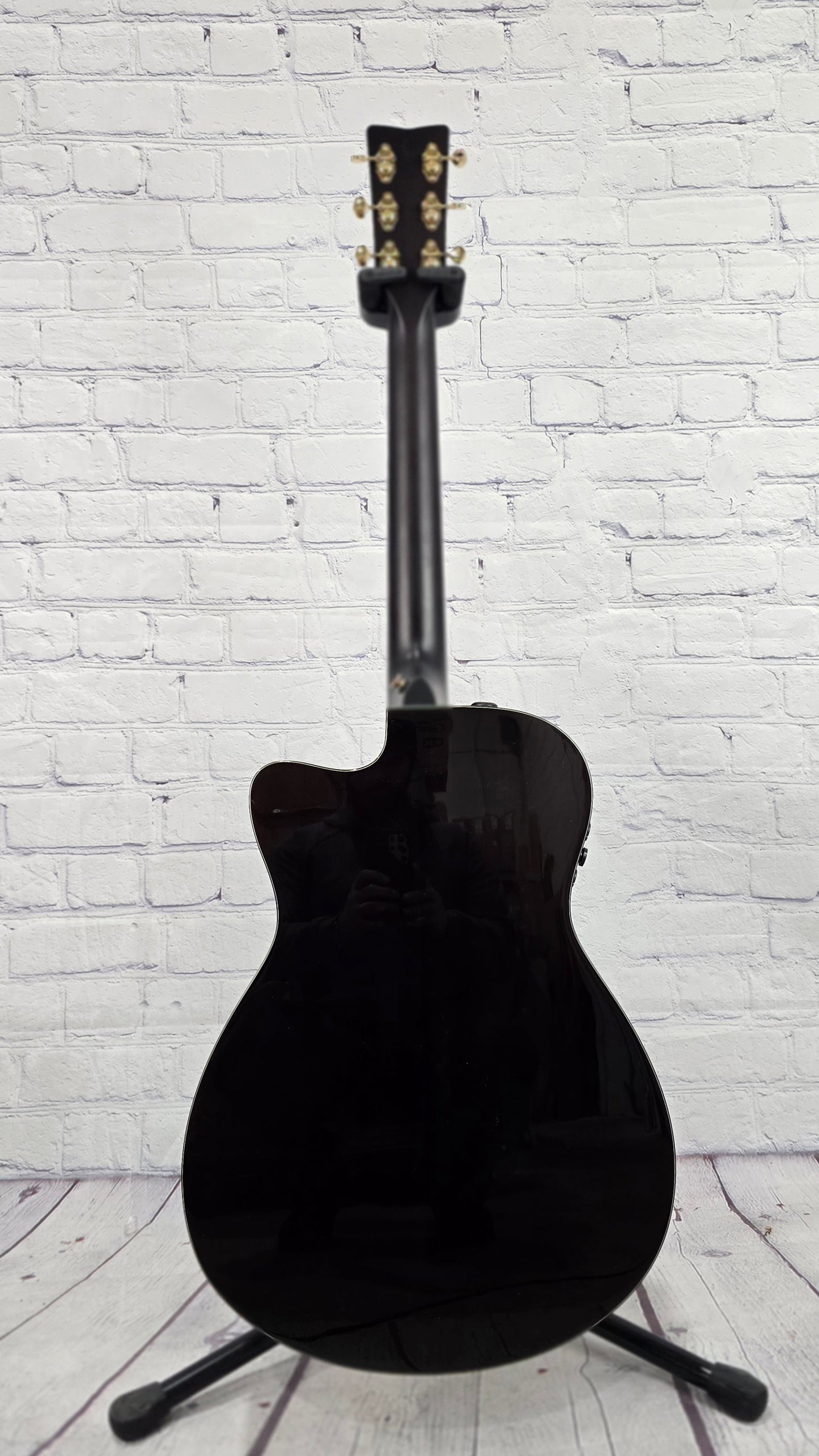 Yamaha TransAcoustic TAS3C Concert Acoustic Guitar Sand Burst