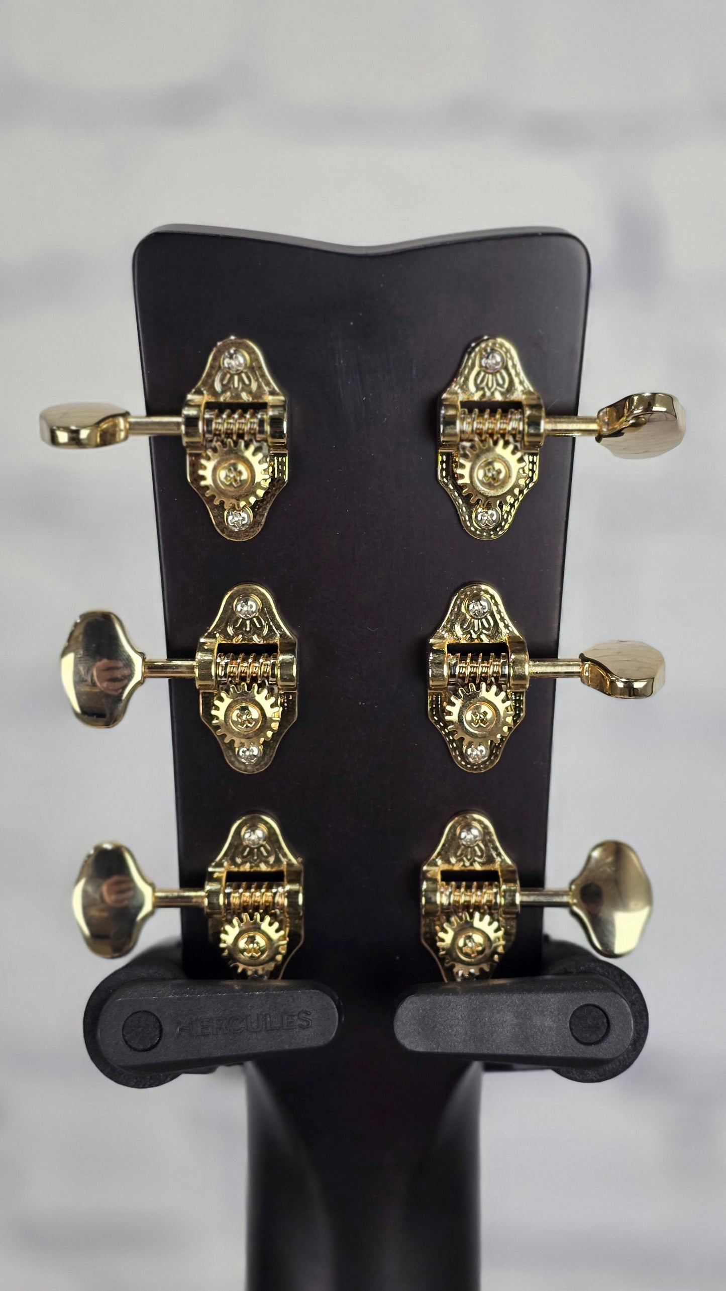 Yamaha TransAcoustic TAS3C Concert Acoustic Guitar Sand Burst