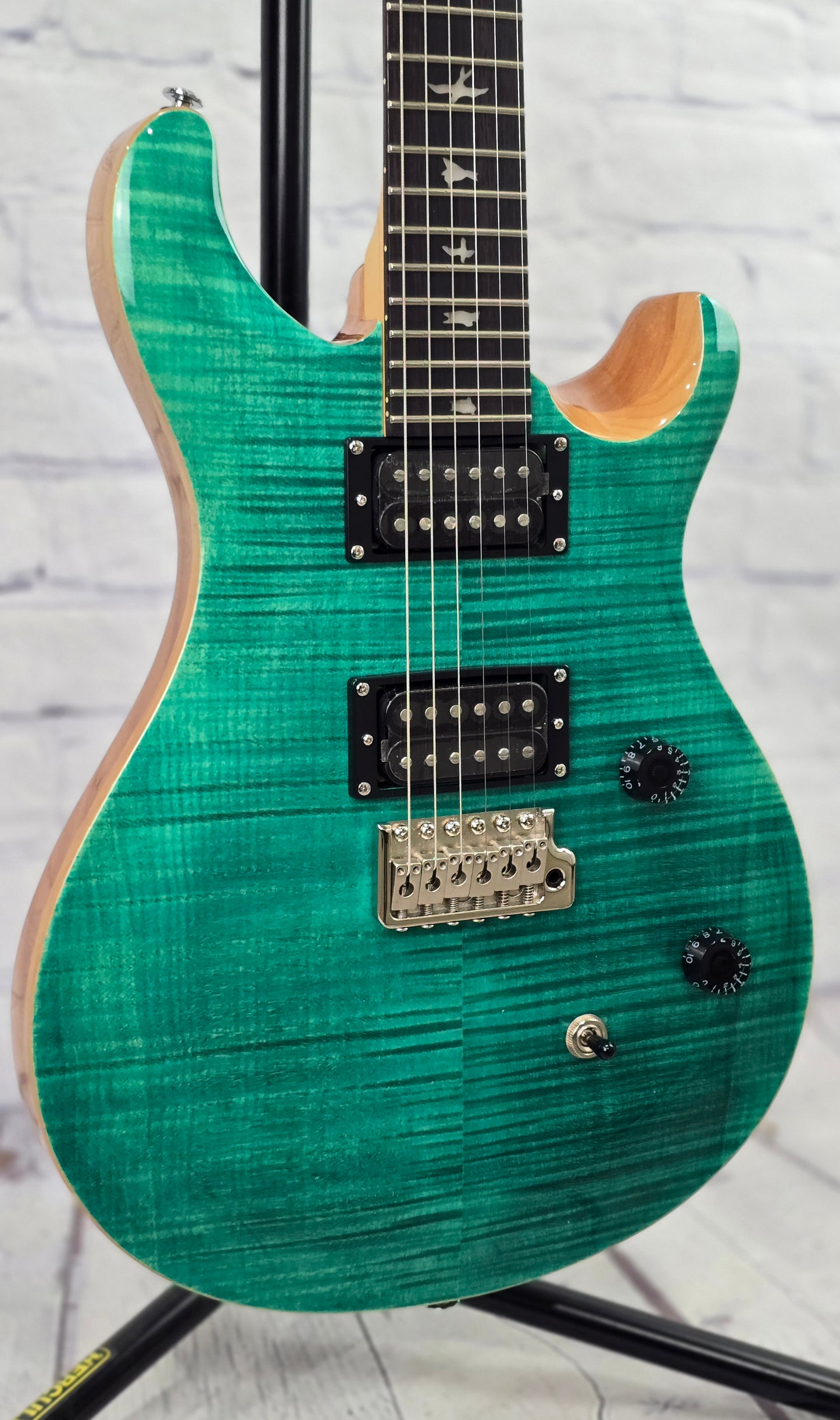 Paul Reed Smith PRS SE CE24 6 String Electric Guitar Turquoise