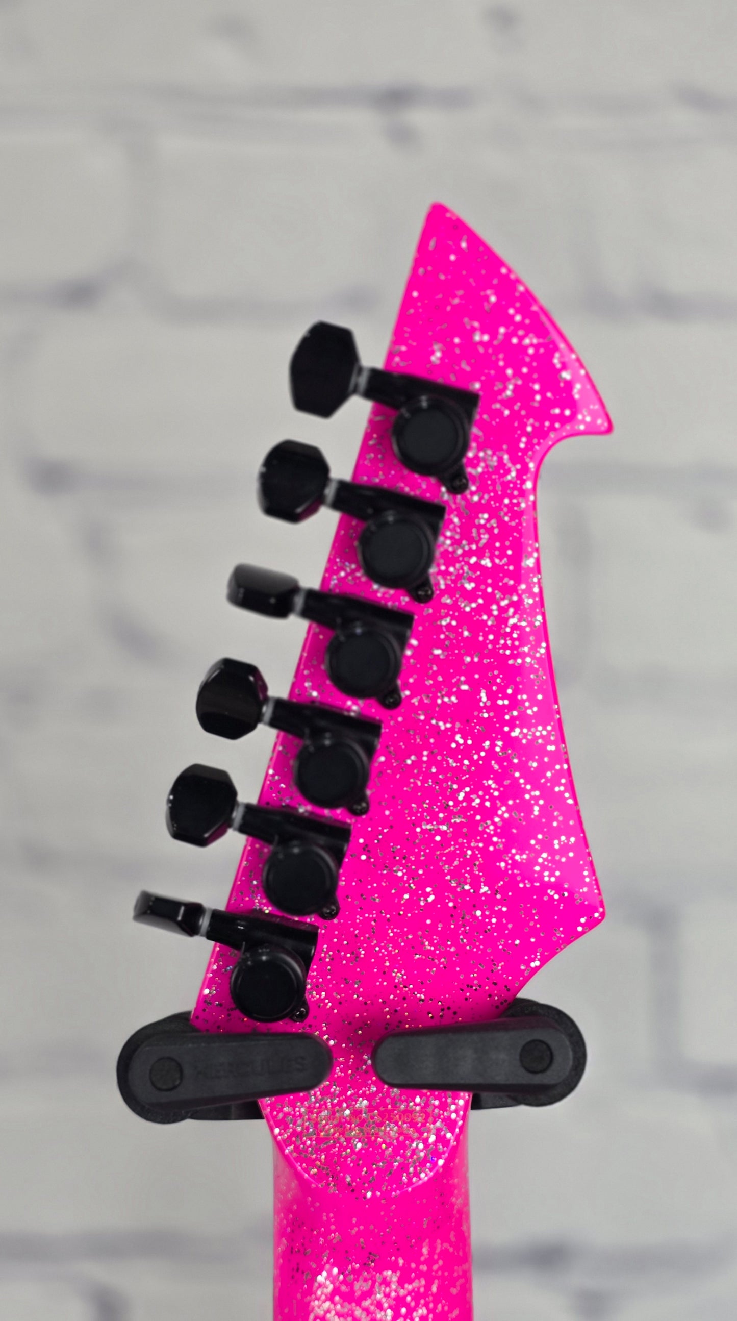 Sully Guitars Conspiracy Series Elita 6 String Electric Guitar Guitarbie Sparkle Pink
