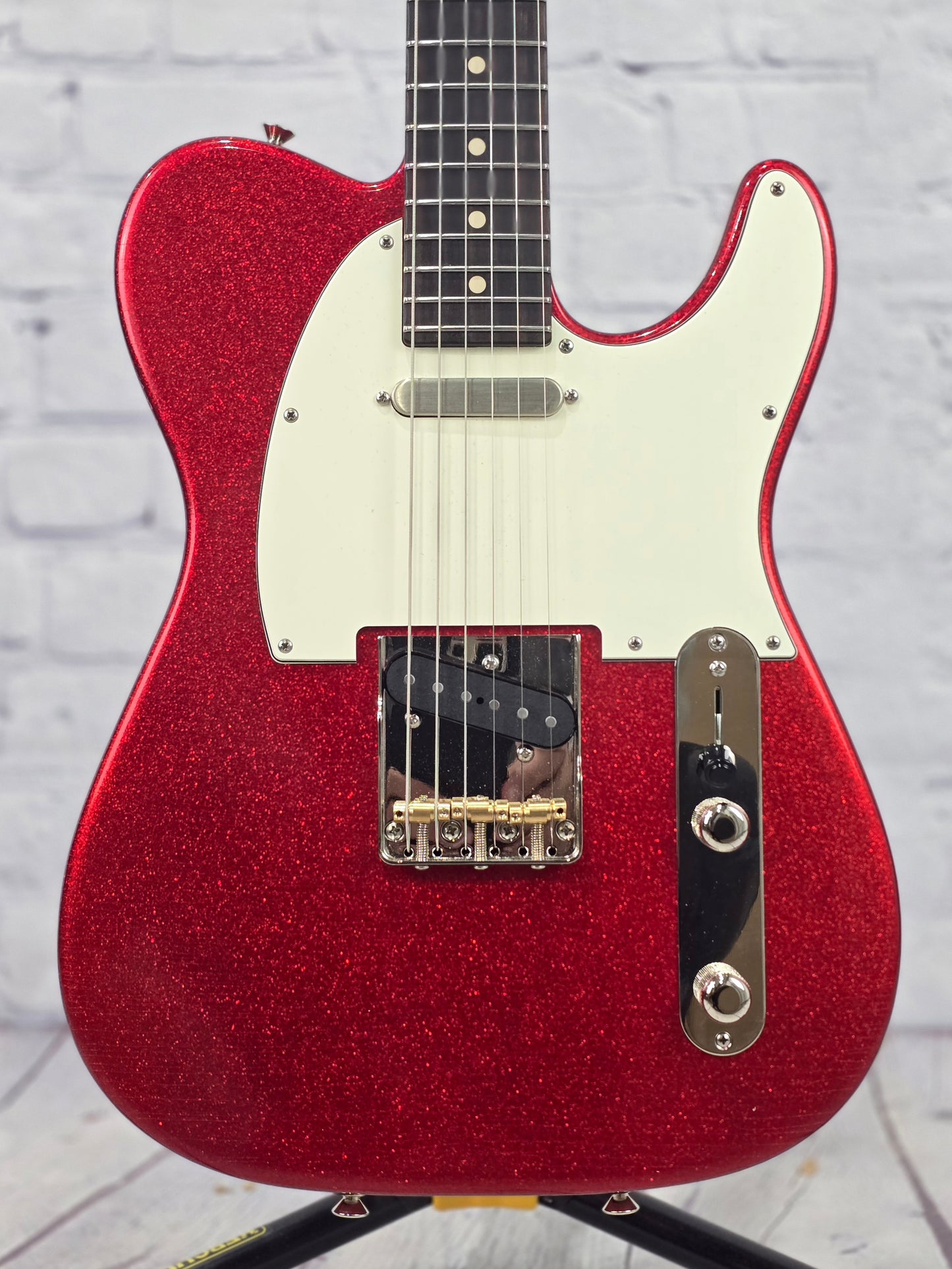 Anderson Guitarworks Hollow T Icon 6 String Electric Guitar Big Sparkle Red In-Distress Level 1