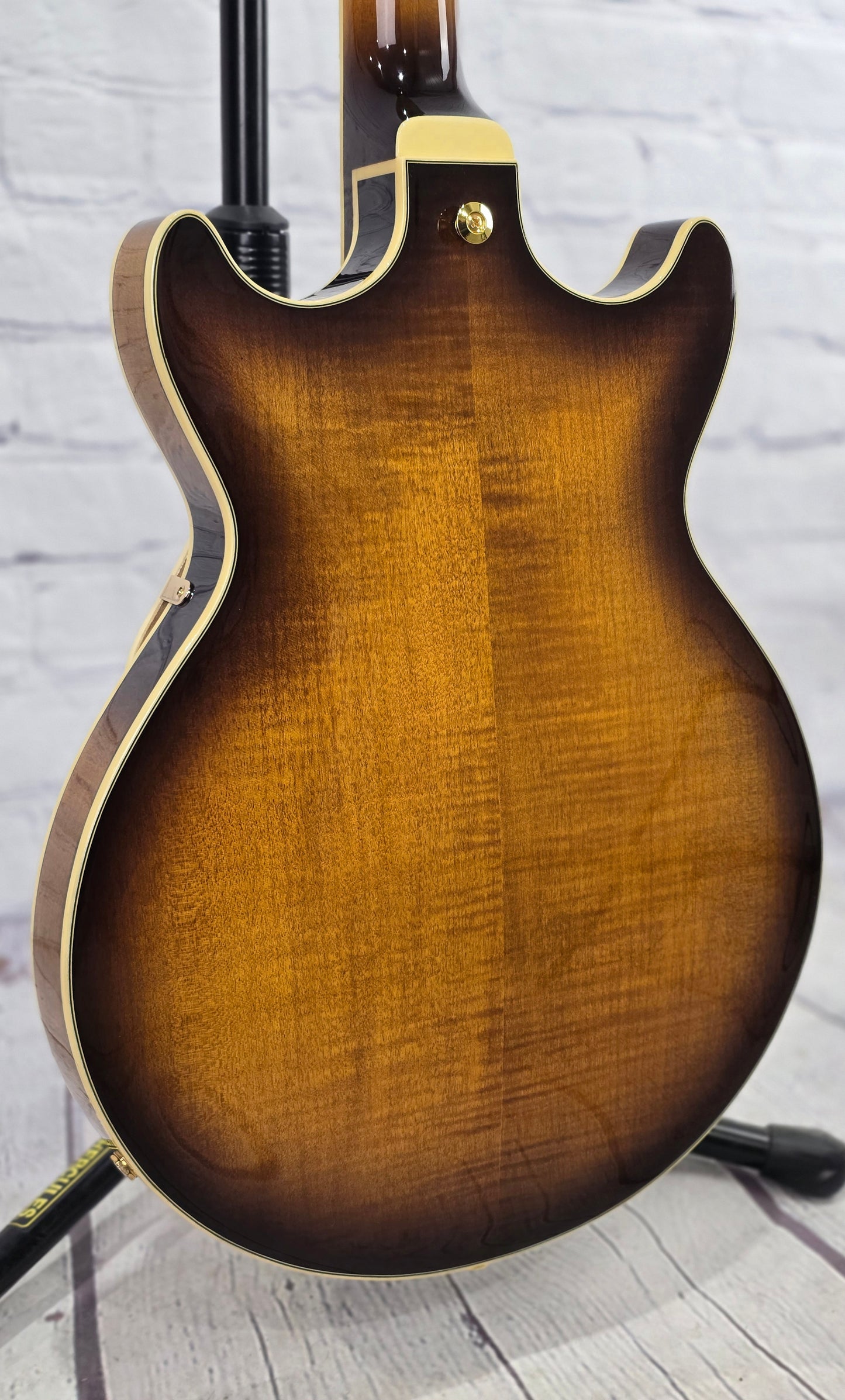 Ibanez Artstar AM153FM ATT 6 String Semi-Hollow Electric Guitar Antique Tobacco Burst