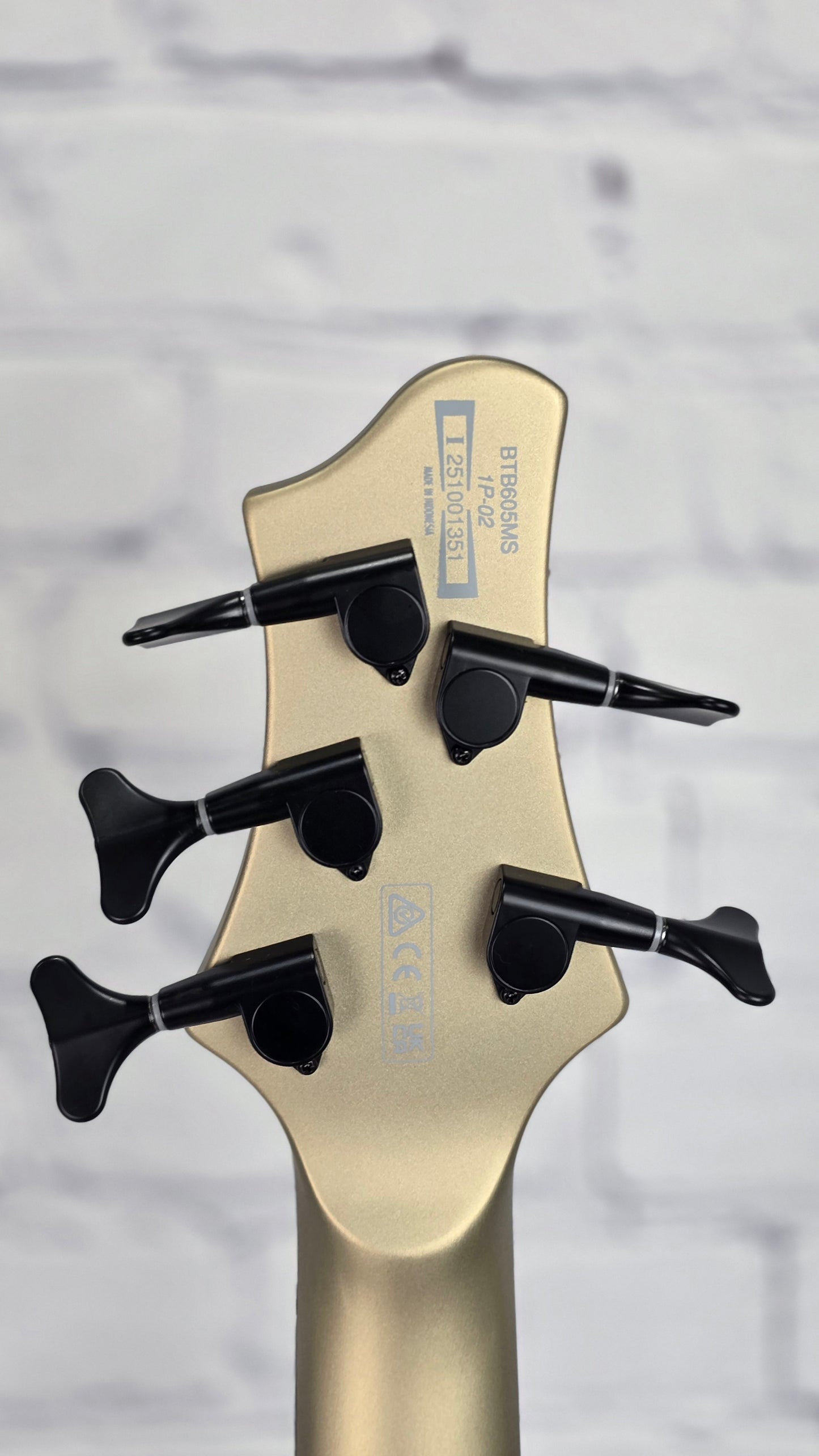 Ibanez Bass Workshop BTB605MS SOM 5 String Multiscale Bass Solar Eclipse Matte