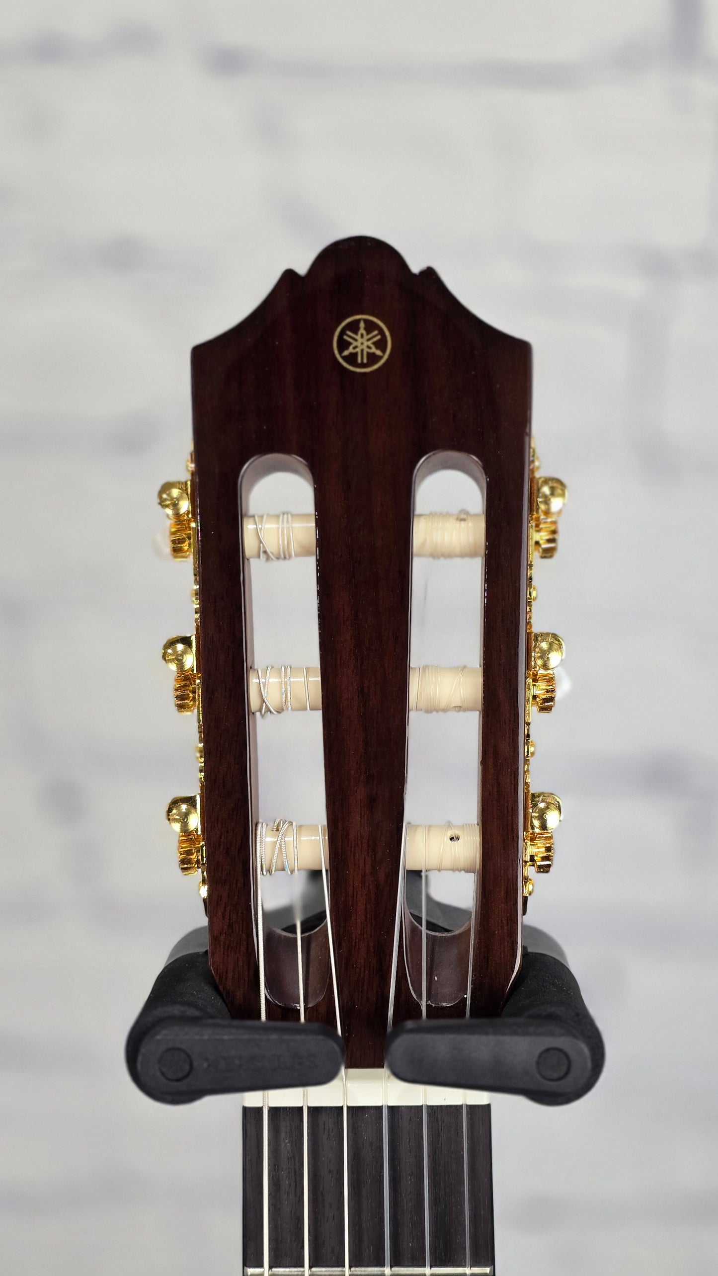 Yamaha CG-TA Classical TransAcoustic Series Acoustic Guitar Vintage Tint