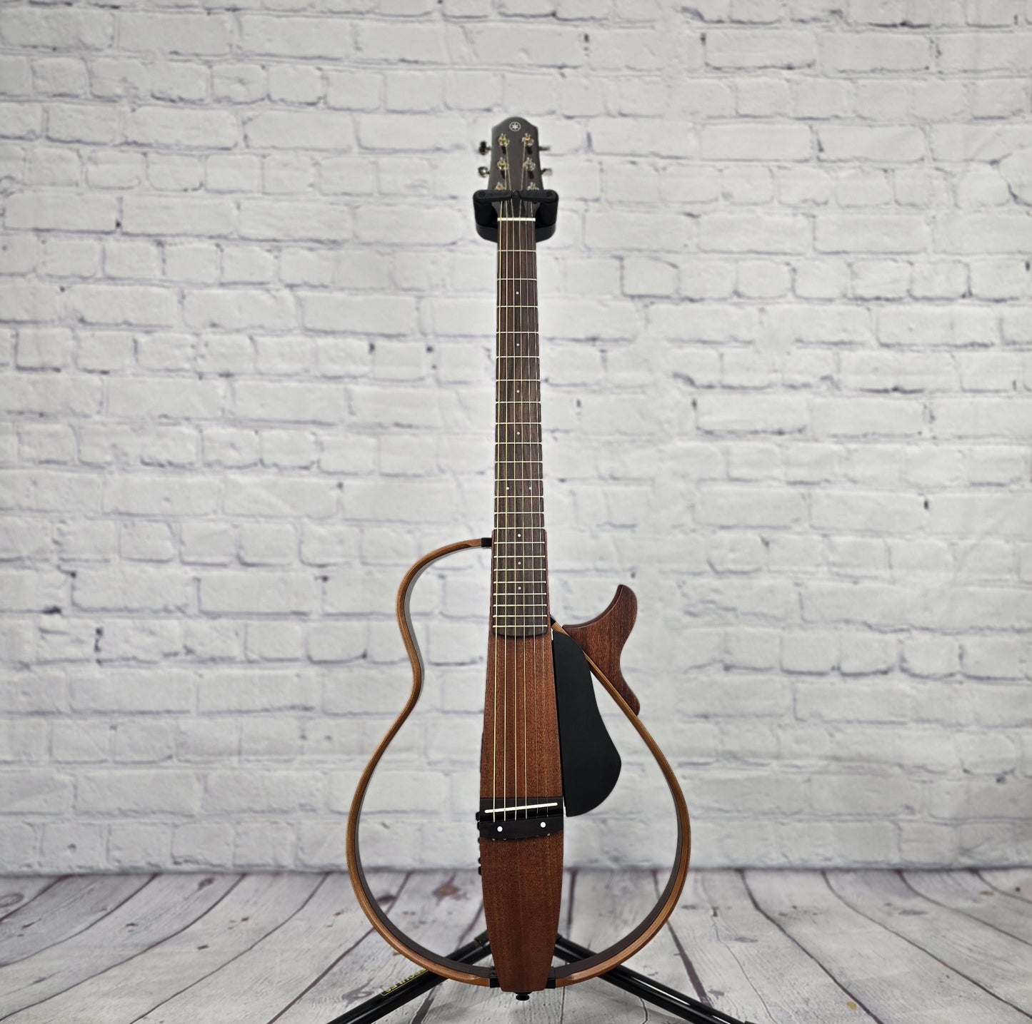 Yamaha Silent Guitar SLG200S NT 6 String Silent Acoustic Guitar Steel Strings Natural