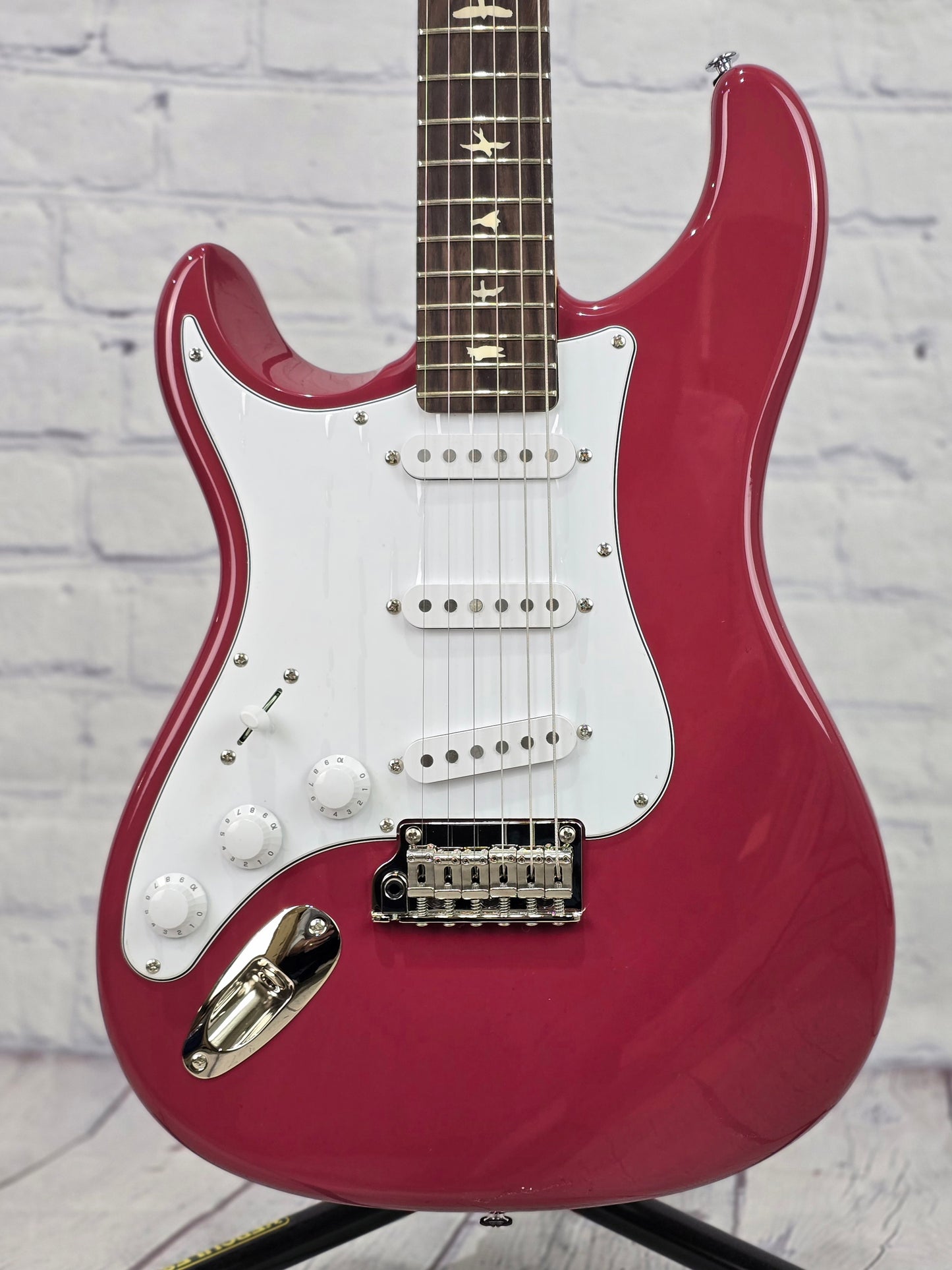 Paul Reed Smith PRS Guitars SE Silver Sky Left Handed John Mayer Electric Guitar Derby Red Lefty