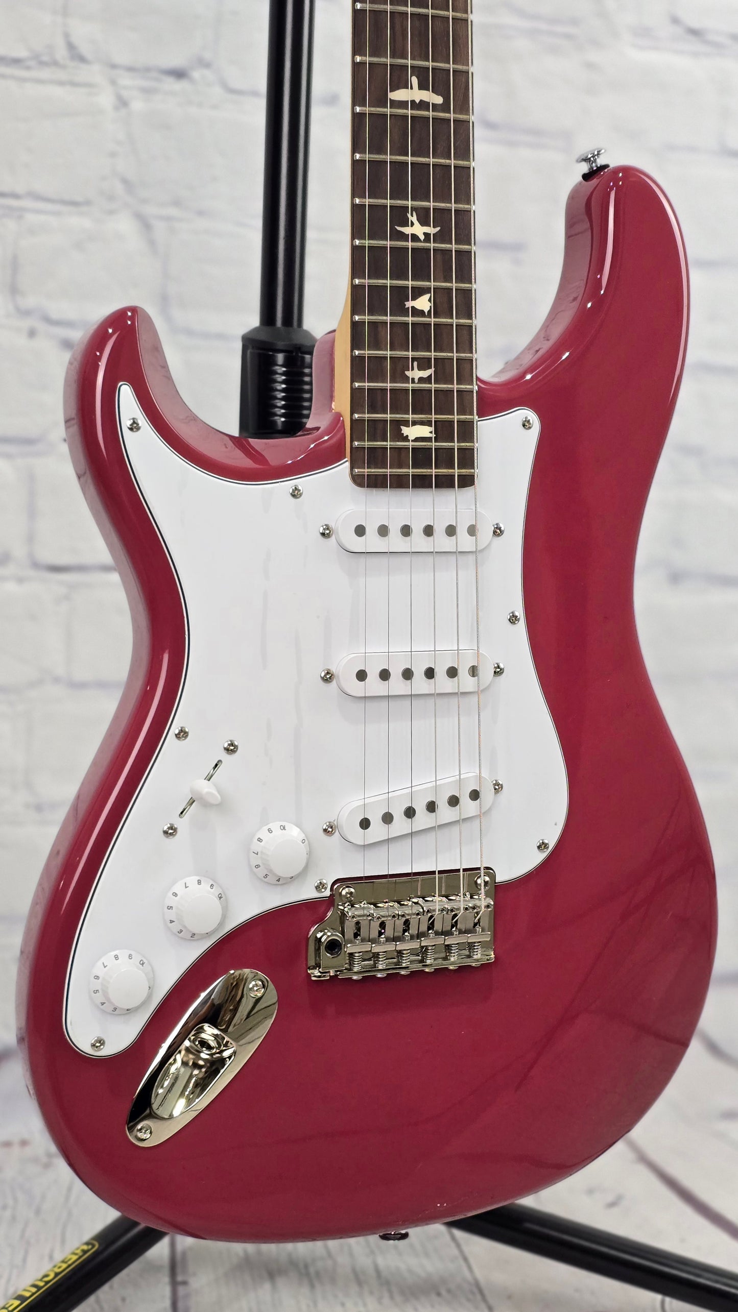 Paul Reed Smith PRS Guitars SE Silver Sky Left Handed John Mayer Electric Guitar Derby Red Lefty