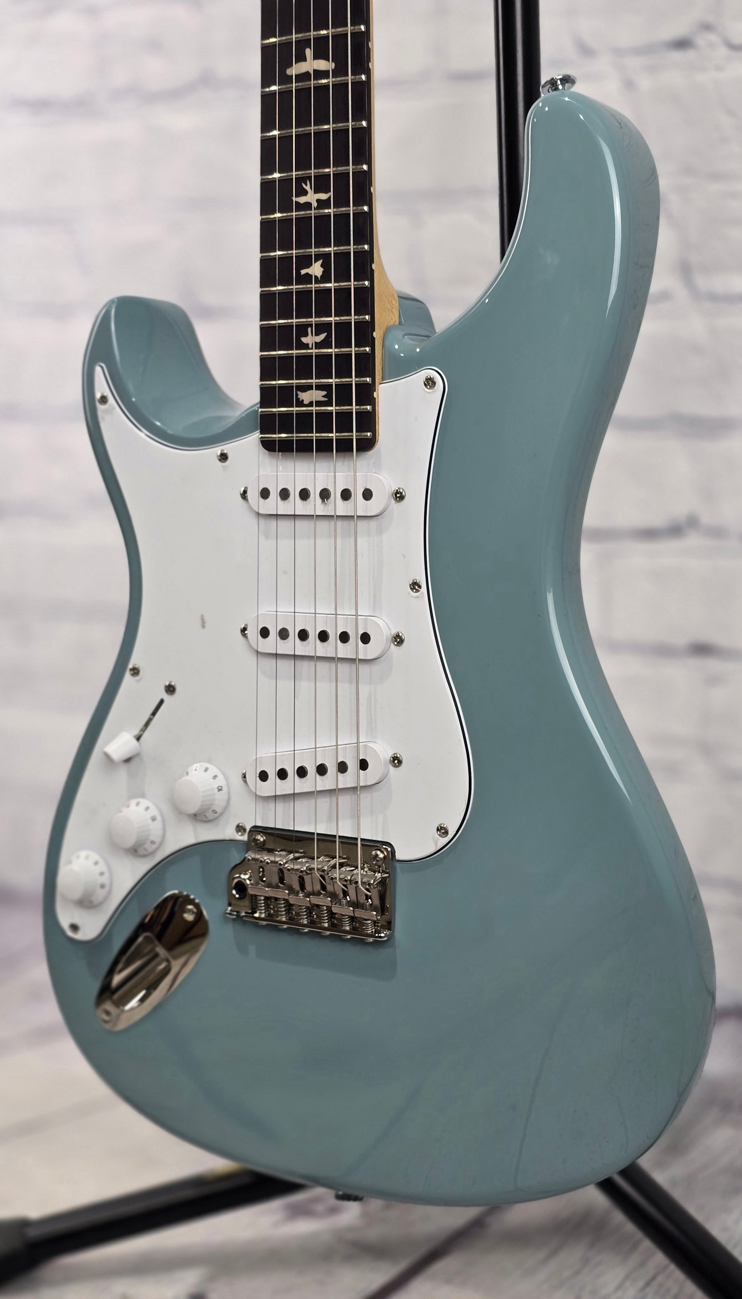 Paul Reed Smith PRS Guitars SE Silver Sky Left Handed John Mayer Electric Guitar Stone Blue Lefty