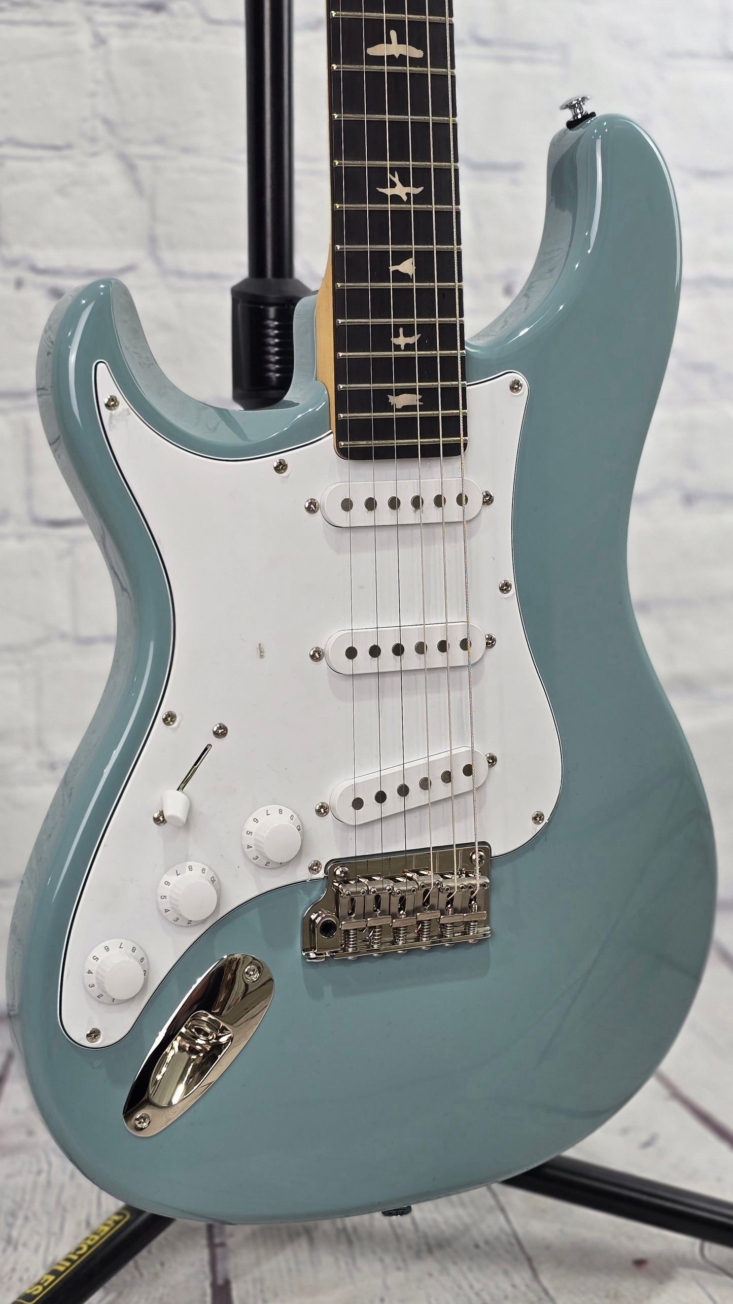 Paul Reed Smith PRS Guitars SE Silver Sky Left Handed John Mayer Electric Guitar Stone Blue Lefty