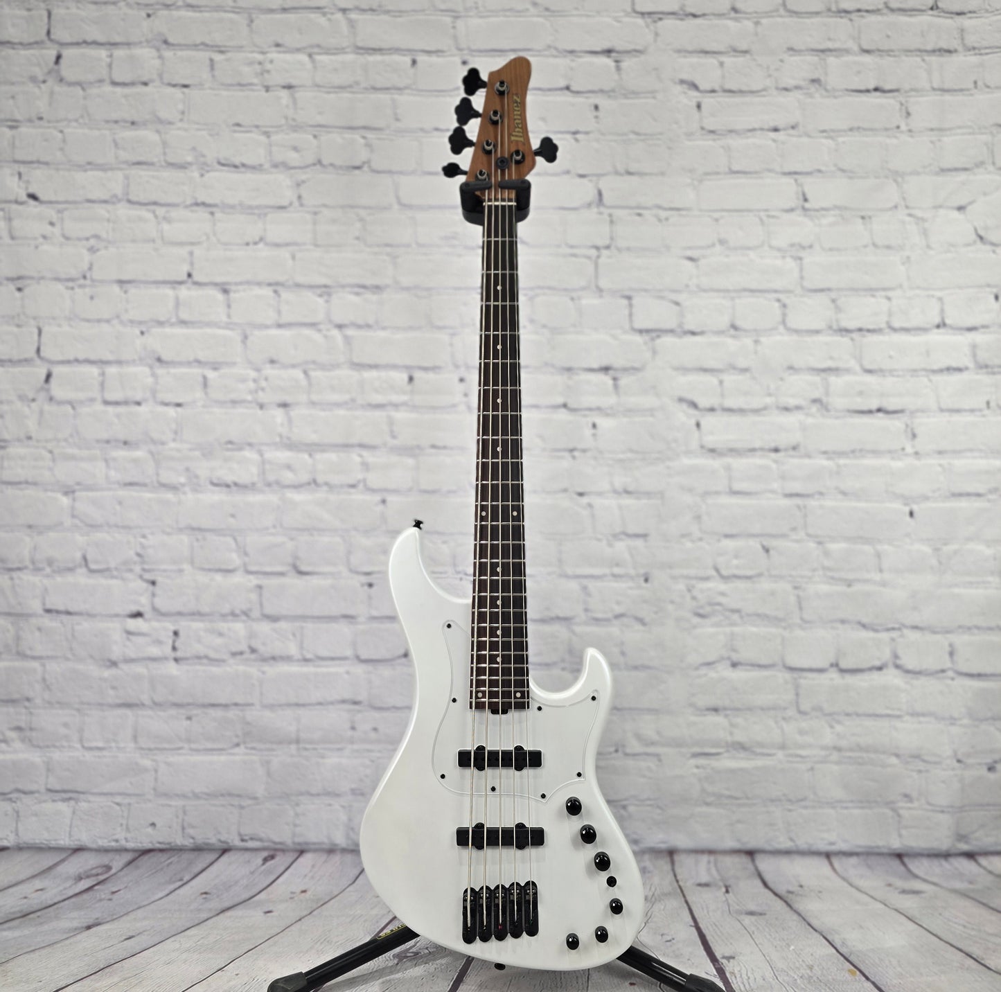 Ibanez Mode MDM1005 PW 5 String Bass Pearl White