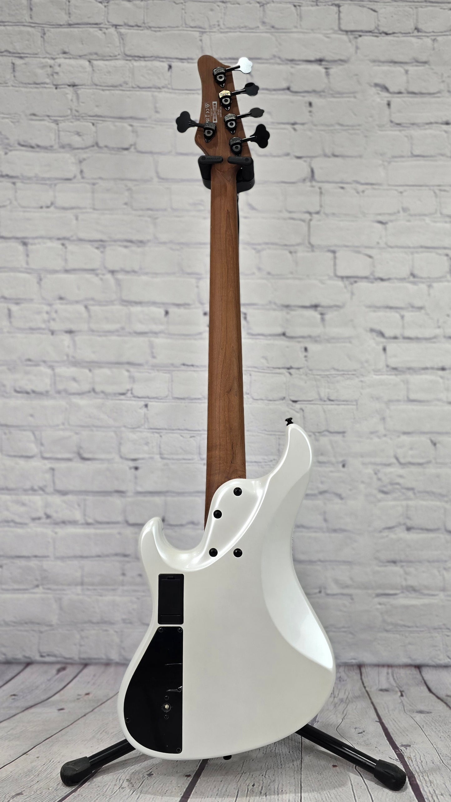 Ibanez Mode MDM1005 PW 5 String Bass Pearl White