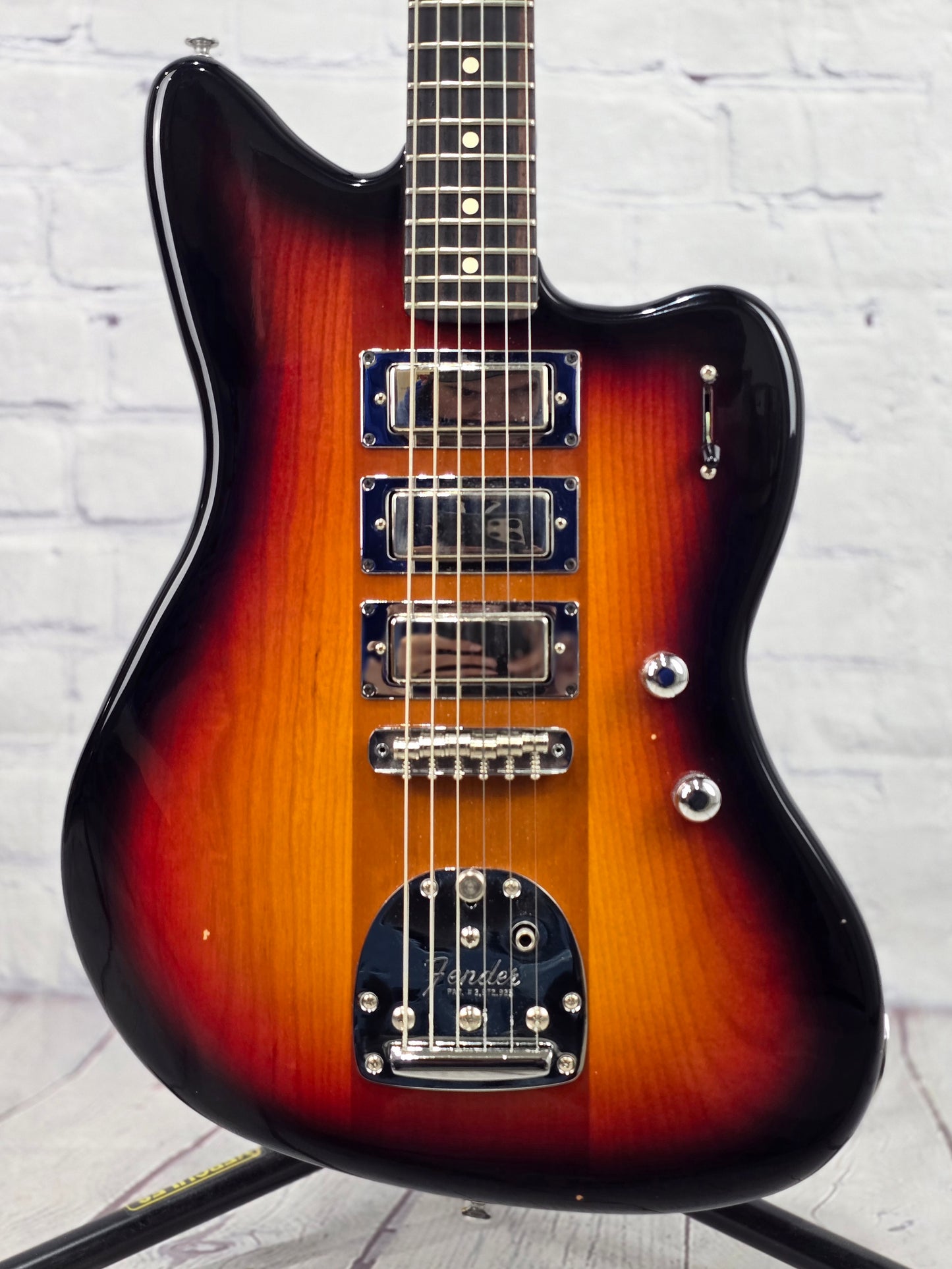 USED Fender Parallel Universe II Spark-O-Matic Jazzmaster 6 String Electric Guitar