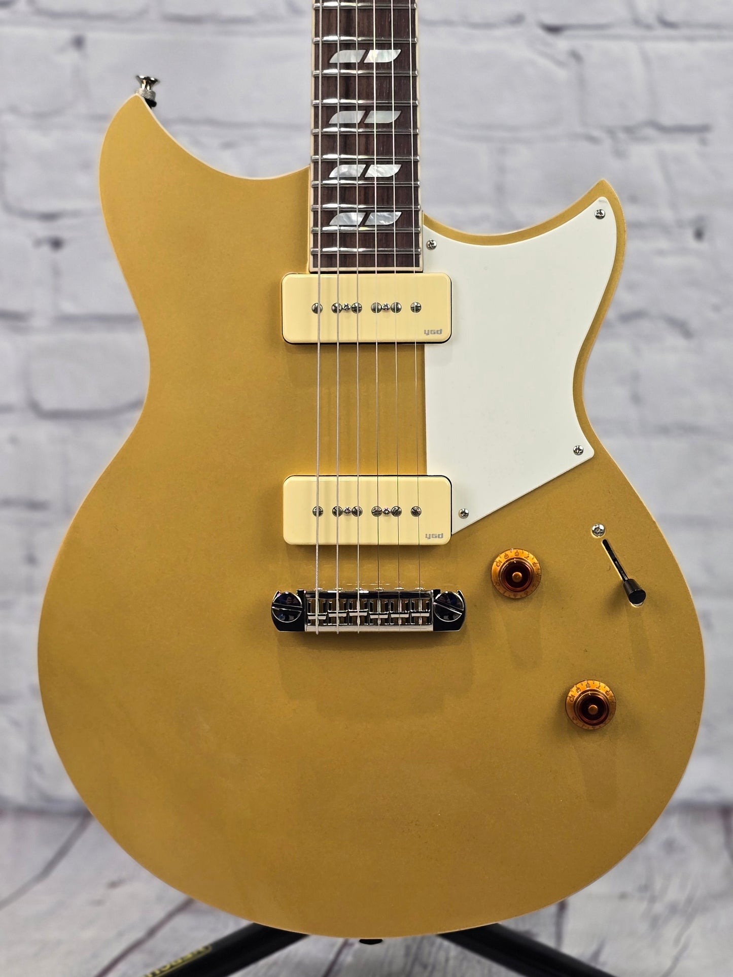 Yamaha Revstar Chris Buck Signature 6 String Electric Guitar RS02CB HG Honey Gold