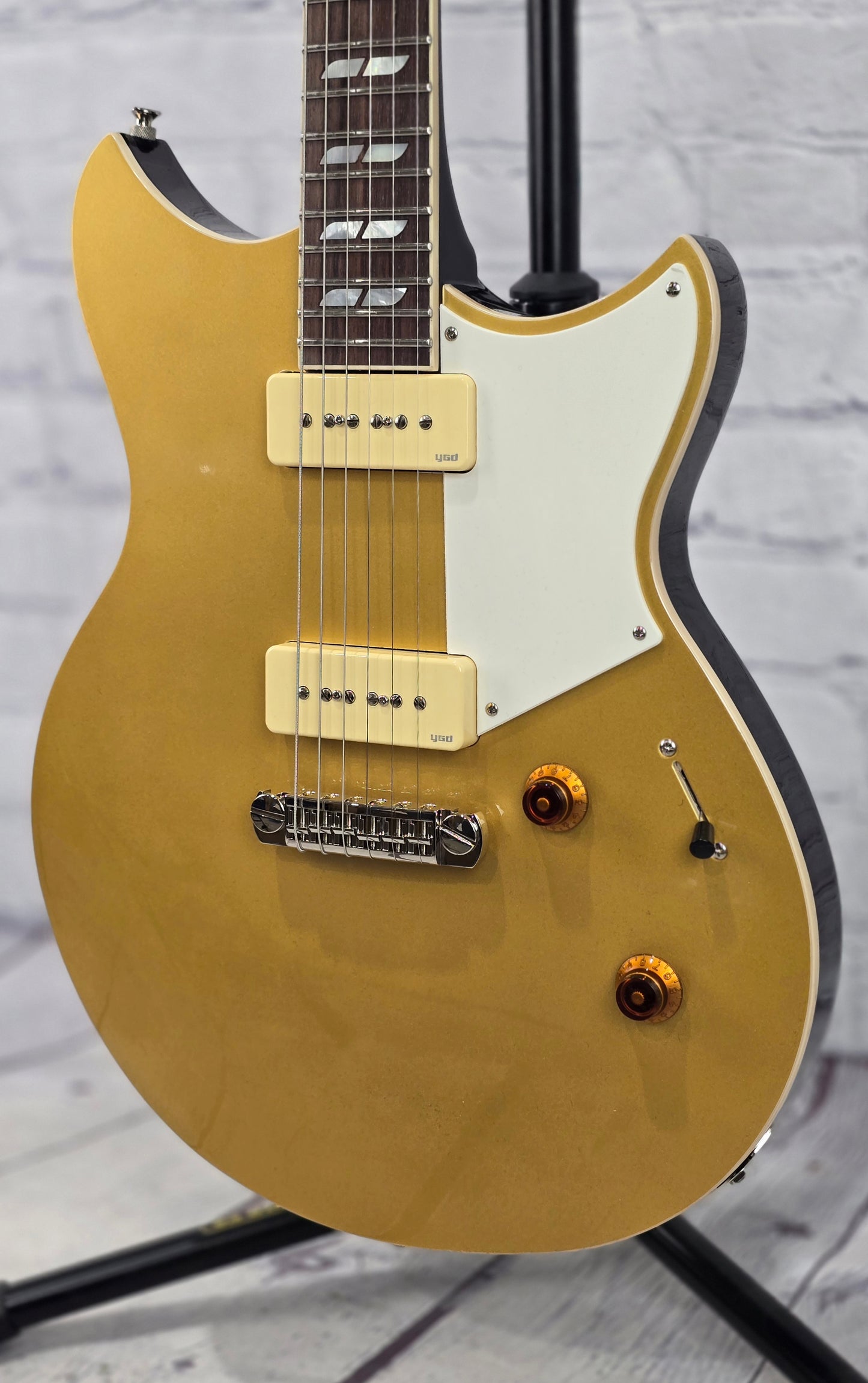 Yamaha Revstar Chris Buck Signature 6 String Electric Guitar RS02CB HG Honey Gold