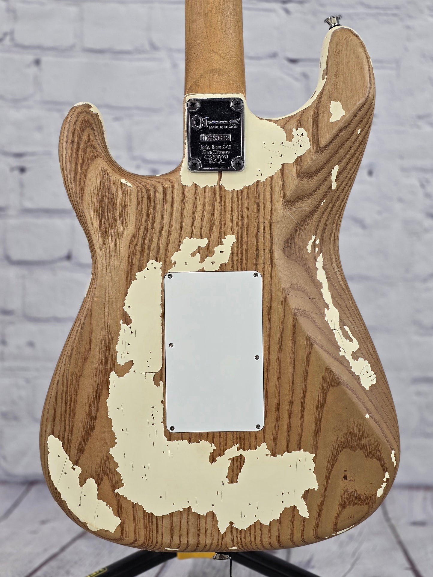 Charvel Guitars Henrik Danhage Limited Edition Signature Pro-Mod So-Cal Style 1 HS FR M White Relic