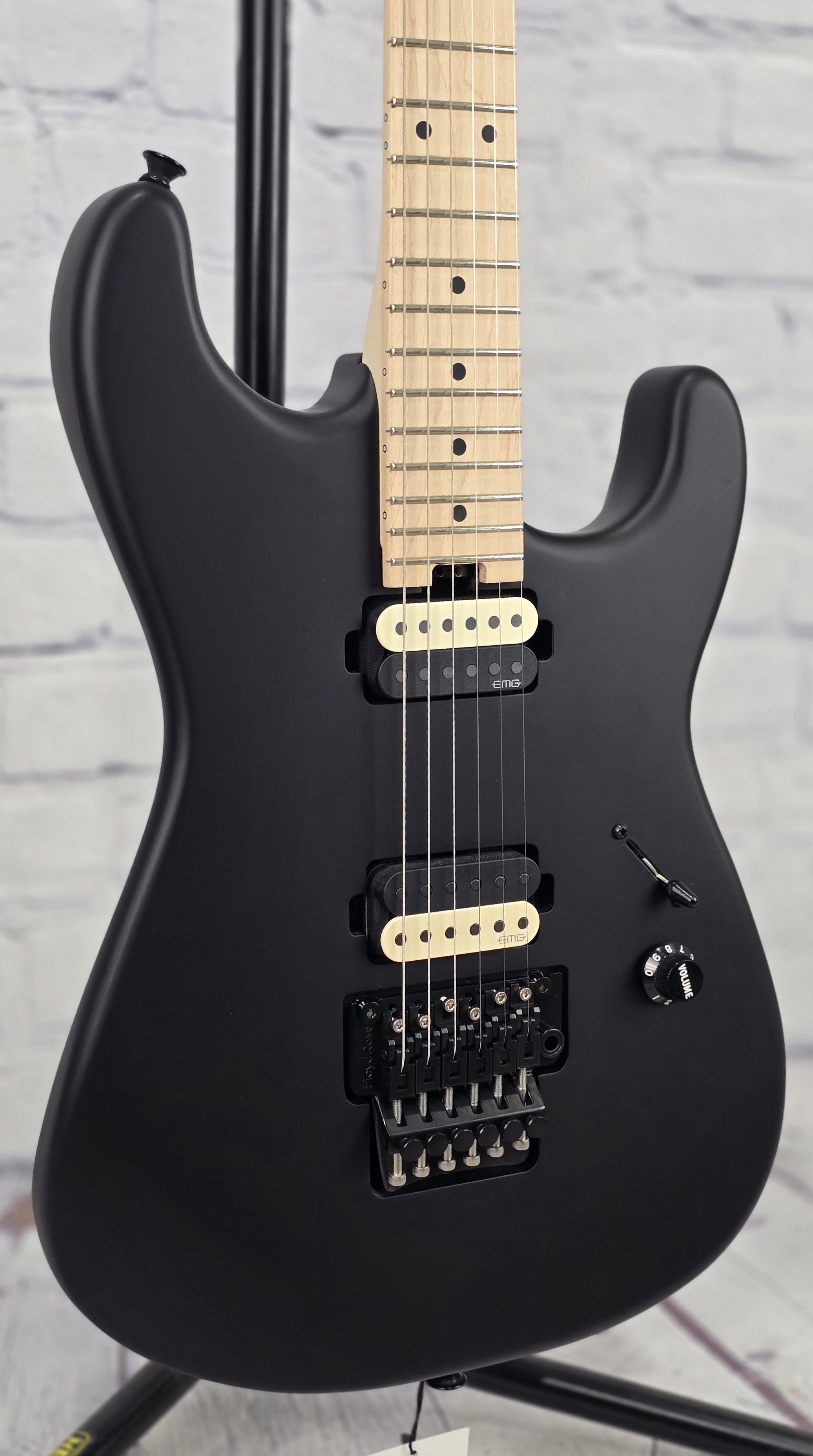 Charvel Guitars Jim Root Signature Pro-Mod San Dimas Style 1 6