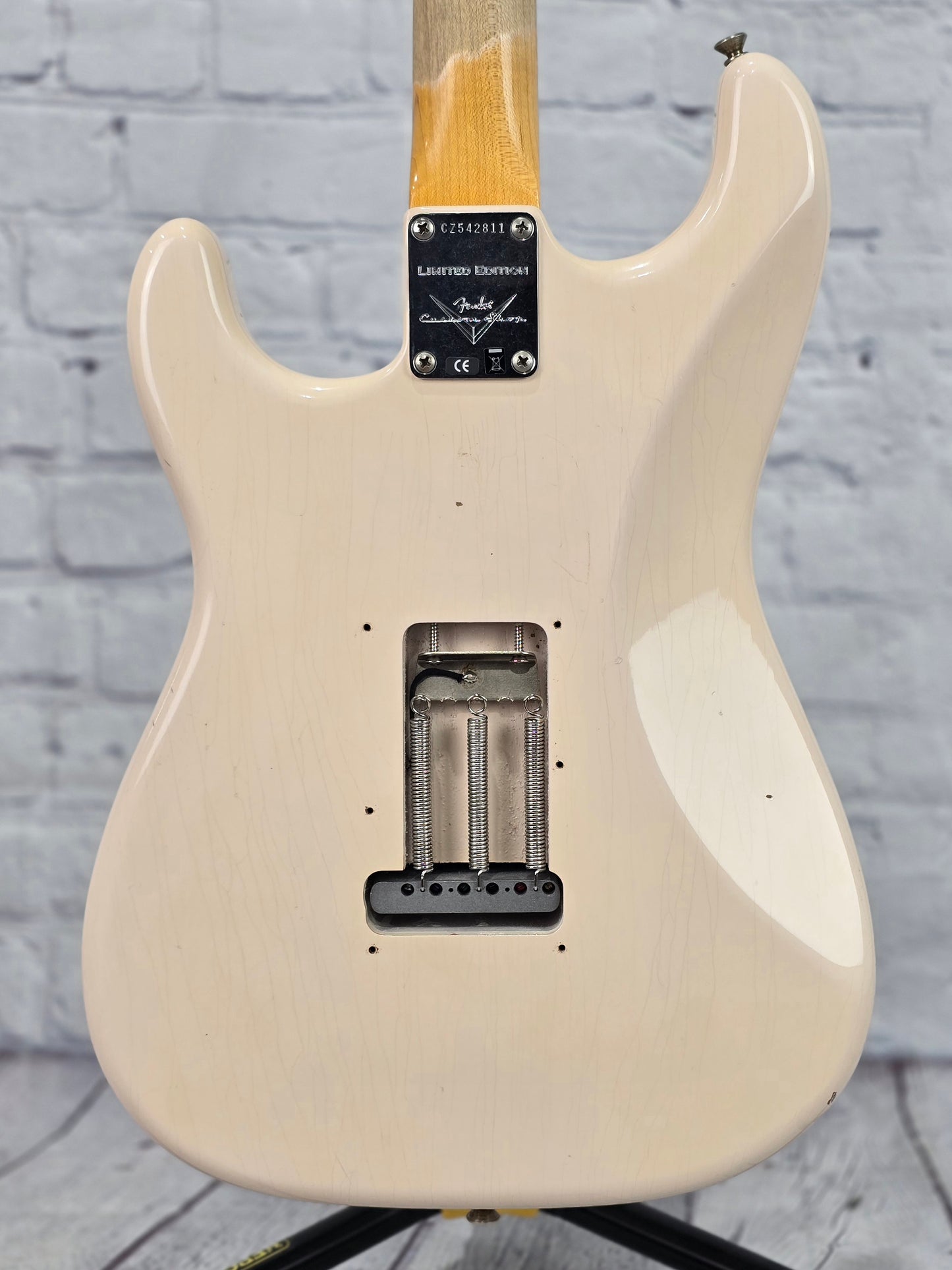 USED Fender Custom Shop '59 Stratocaster Journeyman Relic 6 String Electric Guitar Super Faded Shell Pink