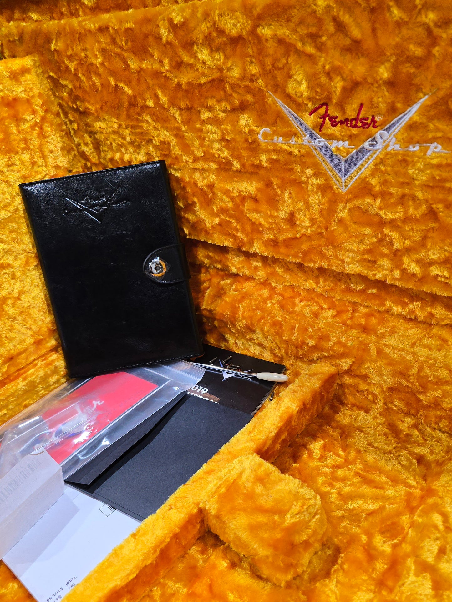 USED Fender Custom Shop '59 Stratocaster Journeyman Relic 6 String Electric Guitar Super Faded Shell Pink