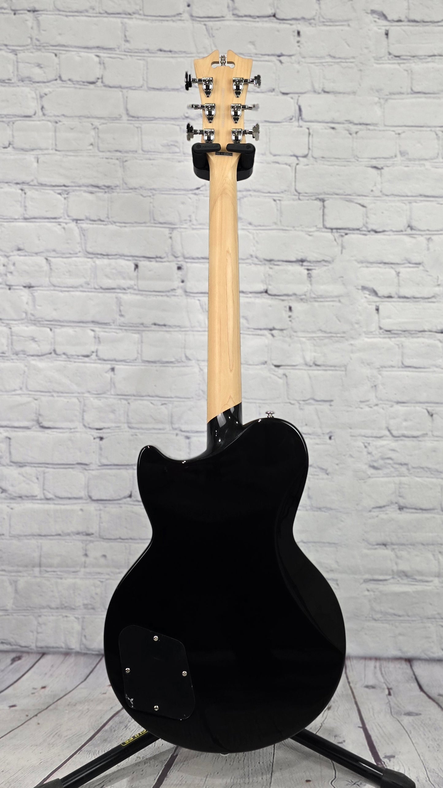 USED D'Angelico Premier Atlantic 6 String Electric Guitar Gloss Black Flake