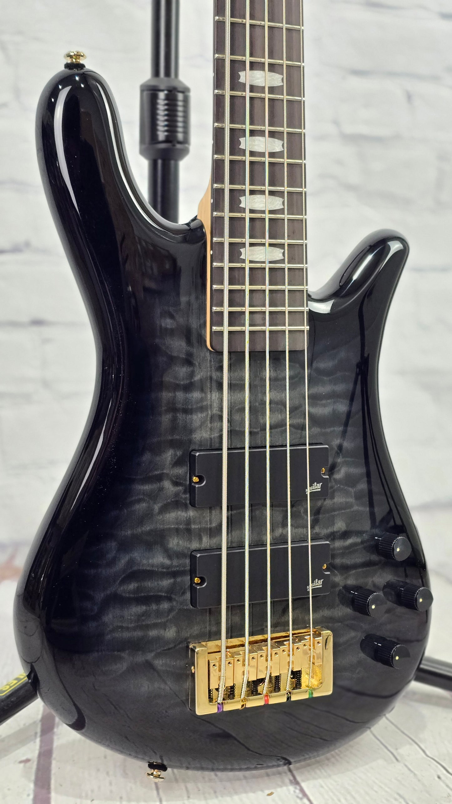 Spector NS Icon NS-5 Bolt-On 5 String Bass Black Stain Quilt Gloss