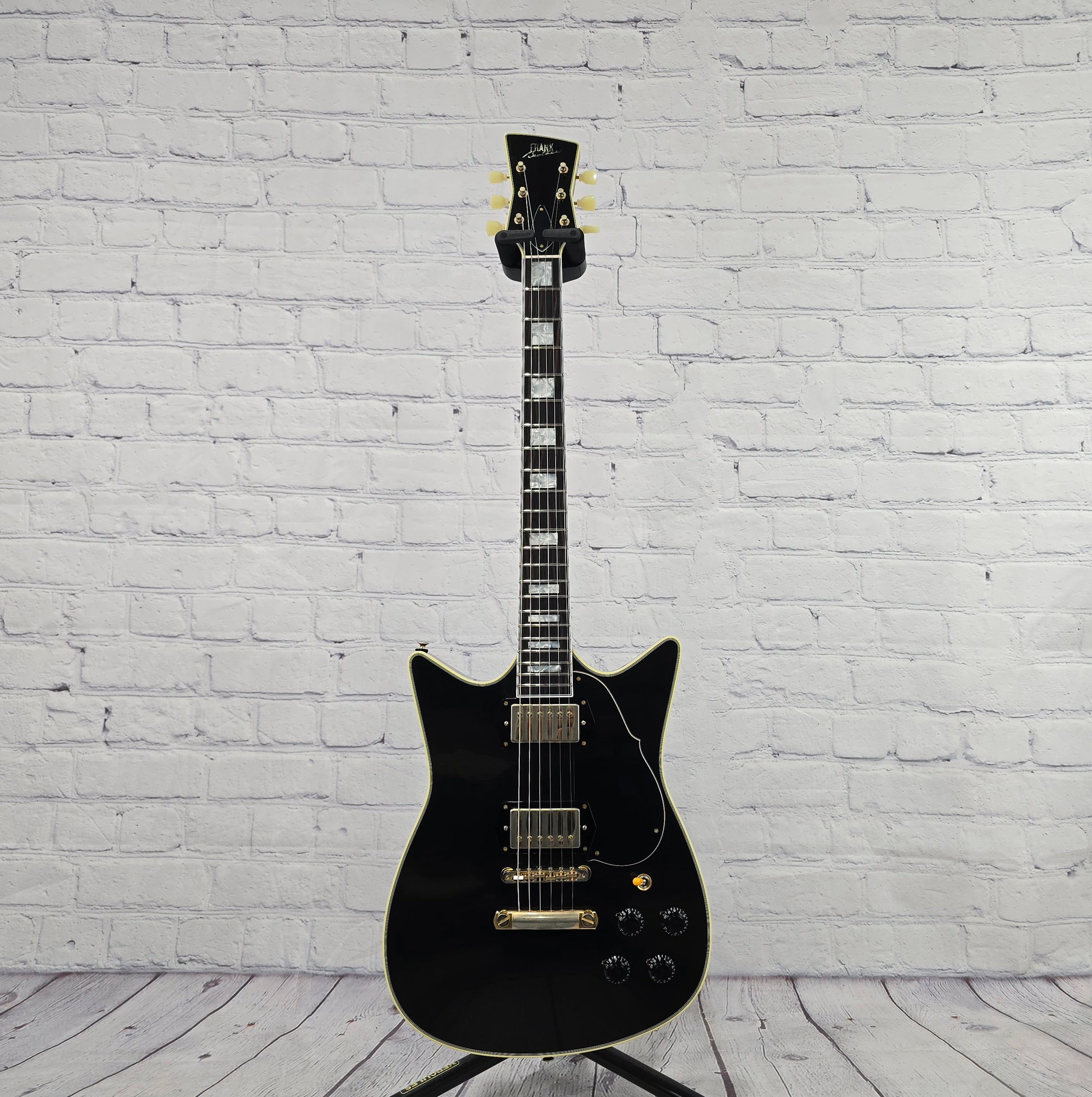 Frank Brothers Guitar Company – Guitar Brando