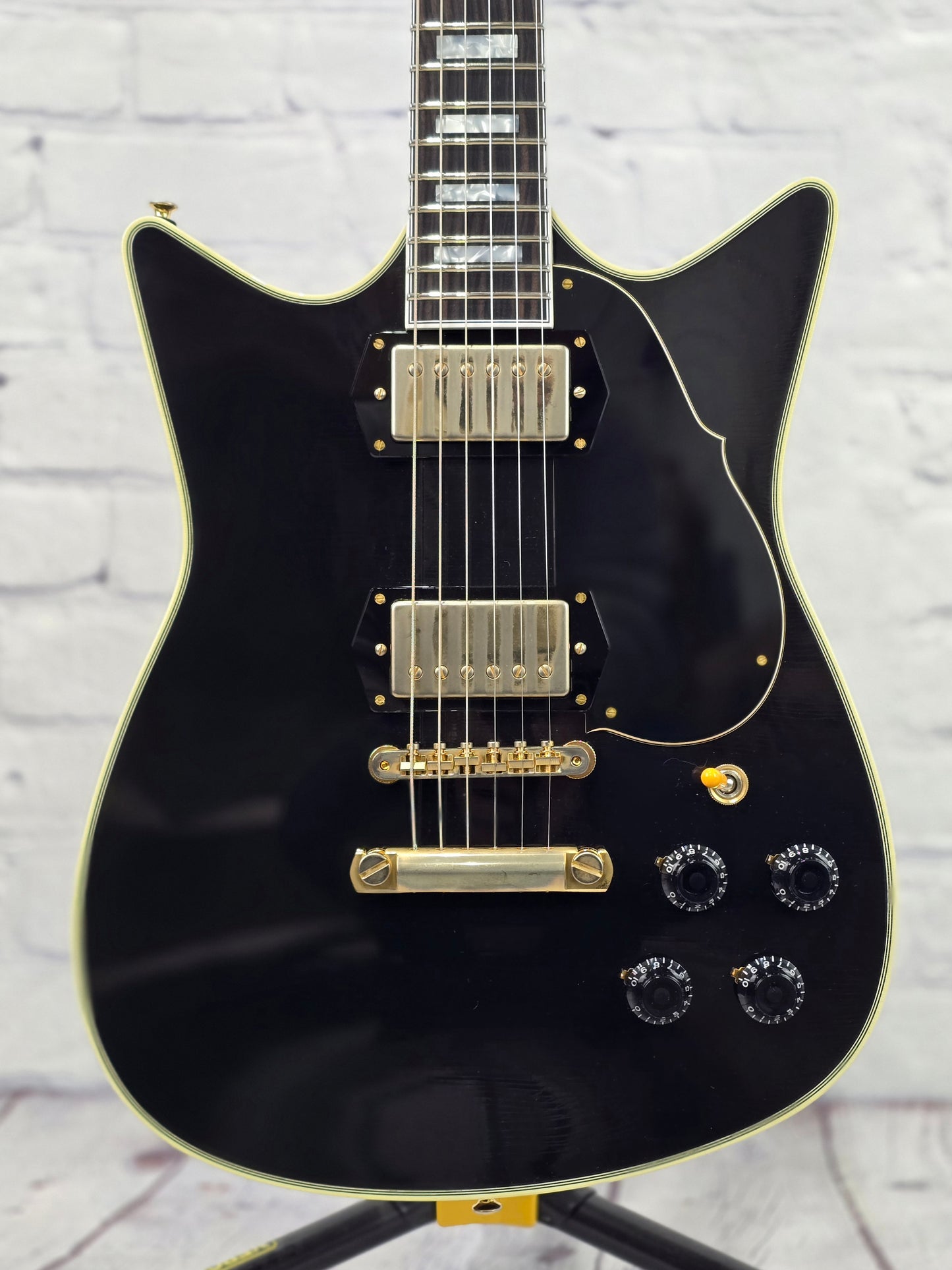 Frank Brothers Arcade One 6 String Electric Guitar Gloss Piano Black Light Relic