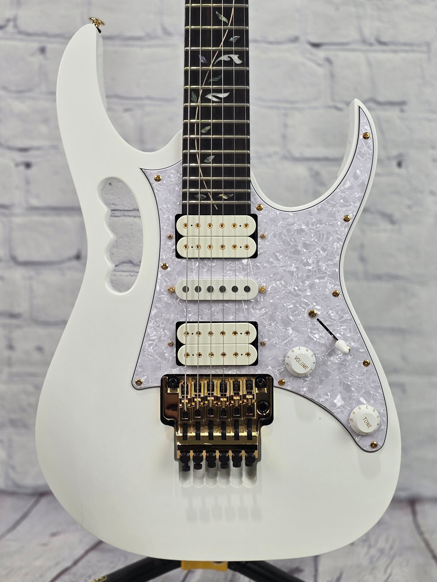 Ibanez Premium JEM7V PWH 6 String Electric Guitar Gloss White Steve Vai